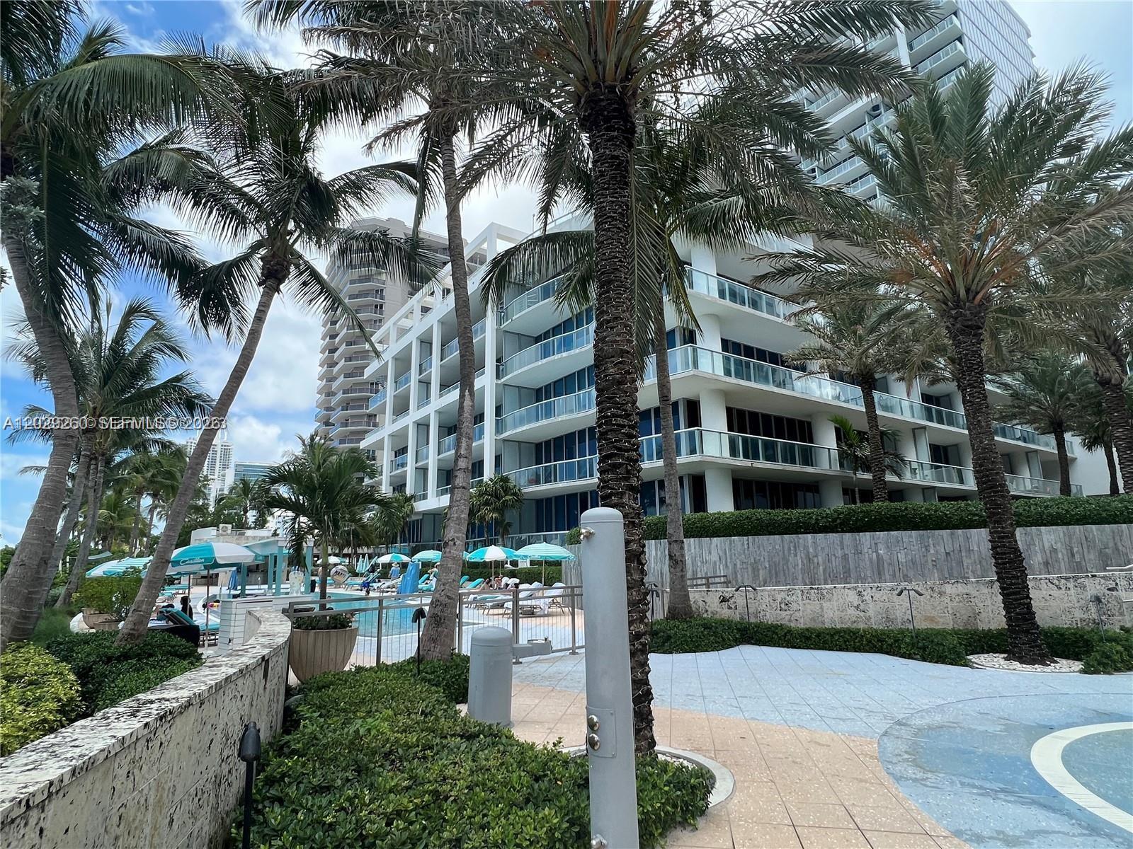 6799 Collins Ave #1501, Miami Beach FL 33141