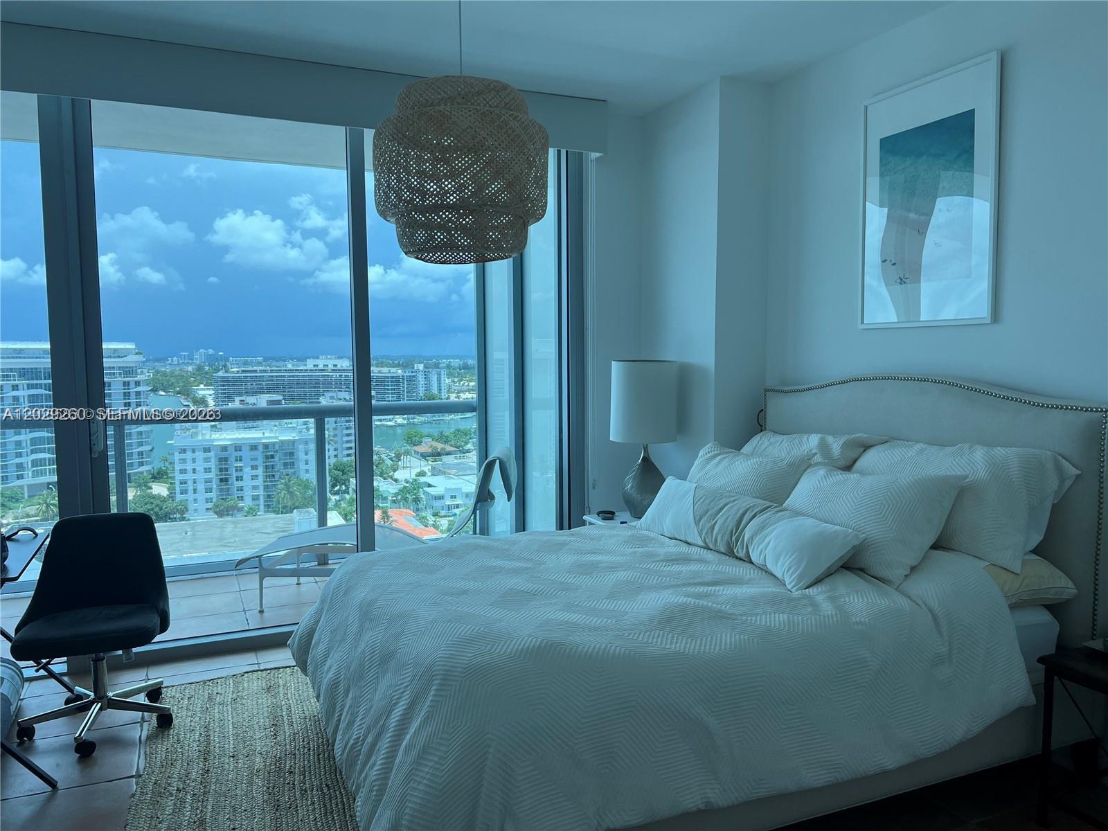 6799 Collins Ave #1501, Miami Beach FL 33141
