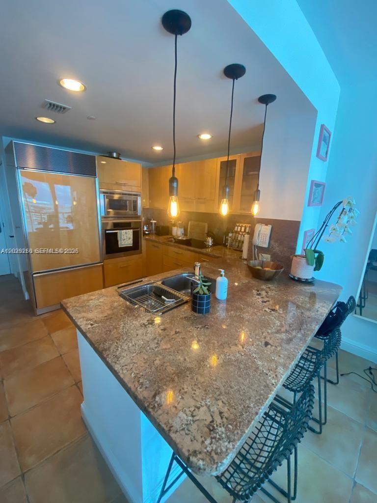 6799 Collins Ave #1501, Miami Beach FL 33141