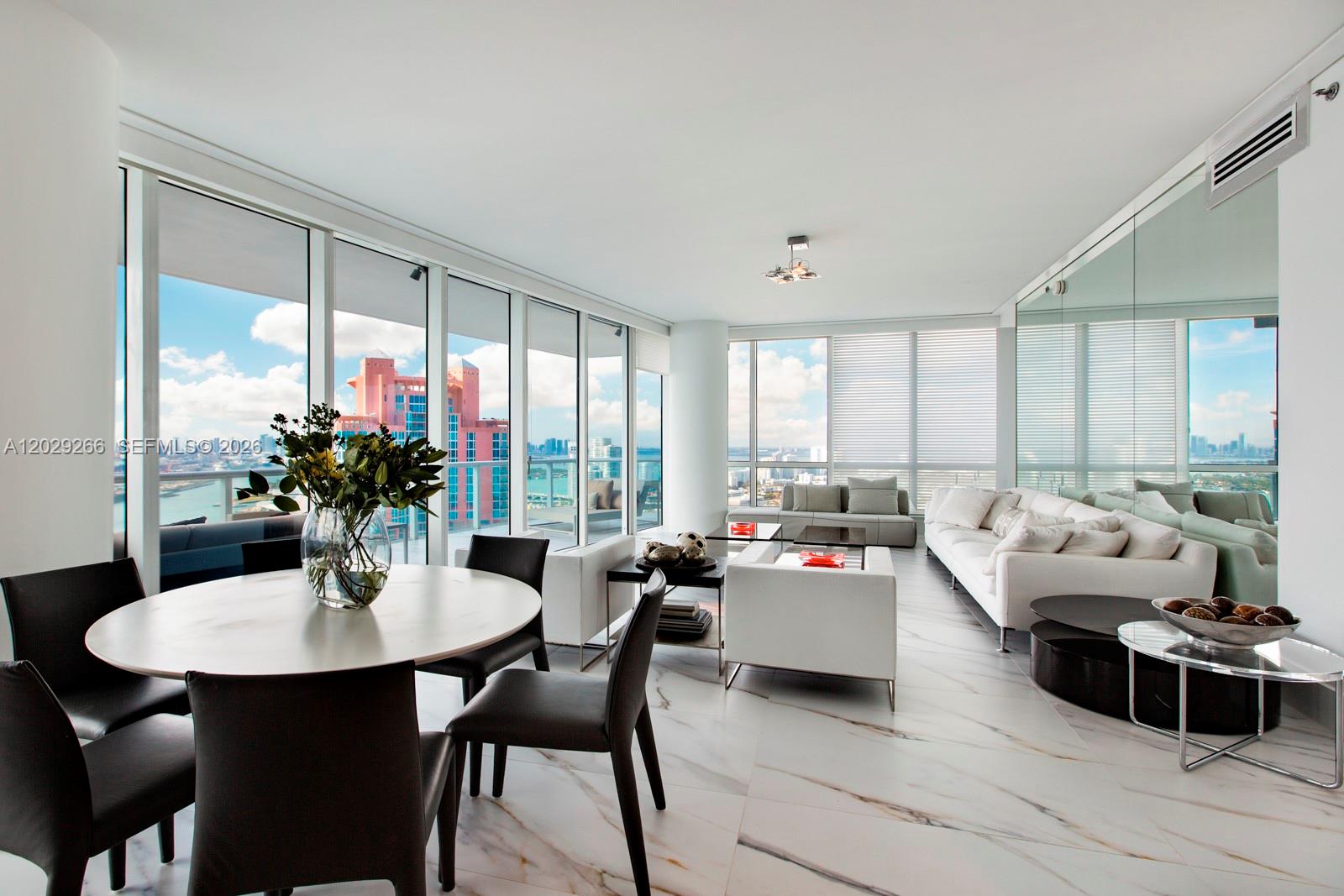 100 S Pointe Dr #3701, Miami Beach FL 33139