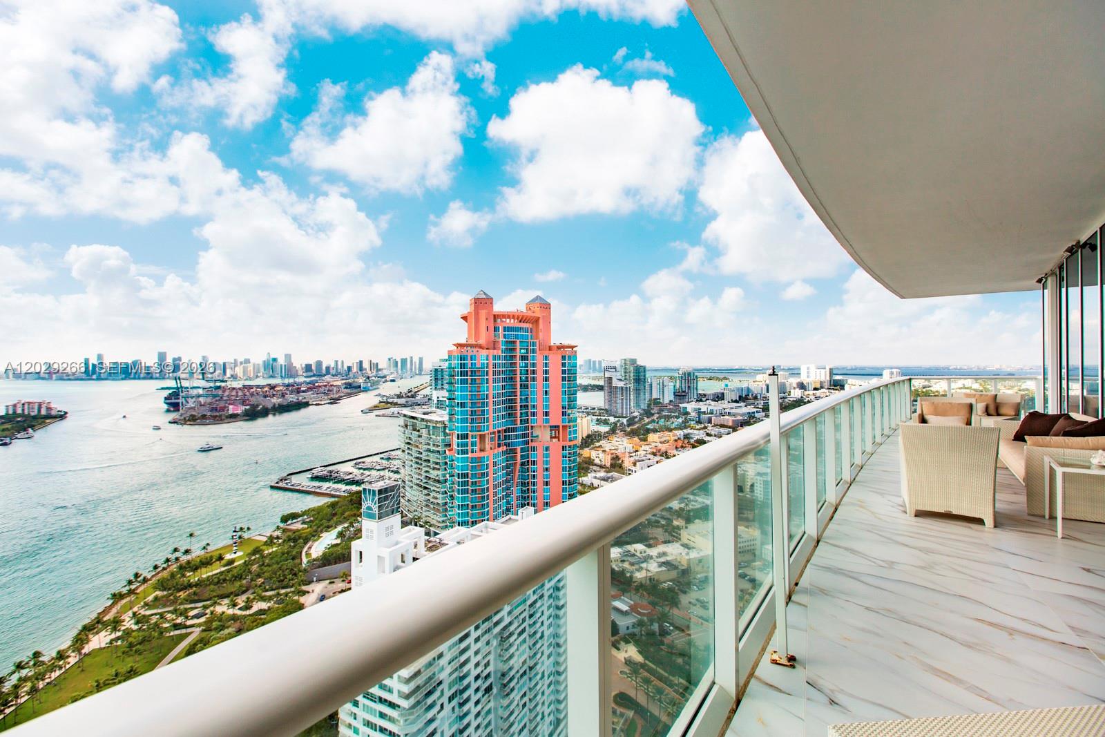 100 S Pointe Dr #3701, Miami Beach FL 33139