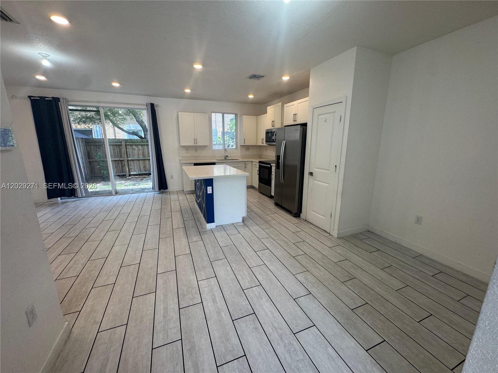 1048 SE 23rd Ter, Homestead FL 33035