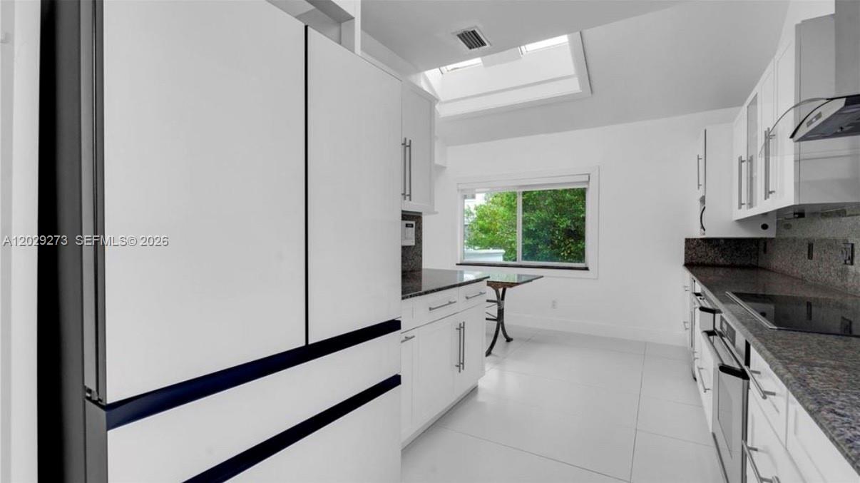2000 S Bayshore Dr #58, Miami FL 33133