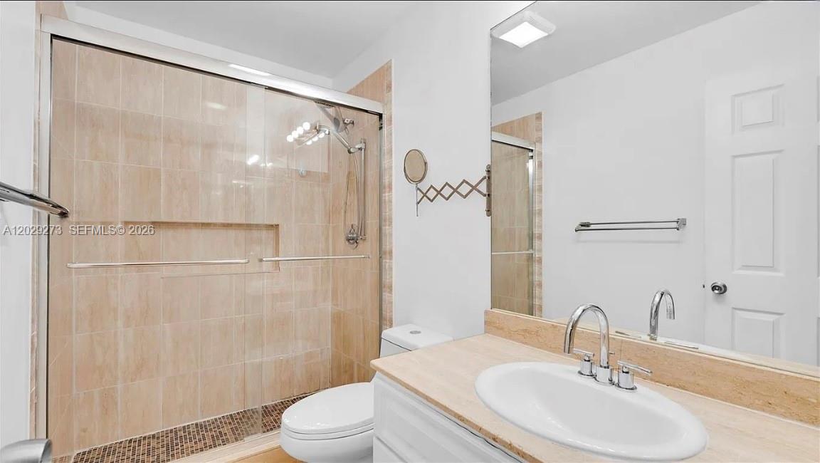2000 S Bayshore Dr #58, Miami FL 33133