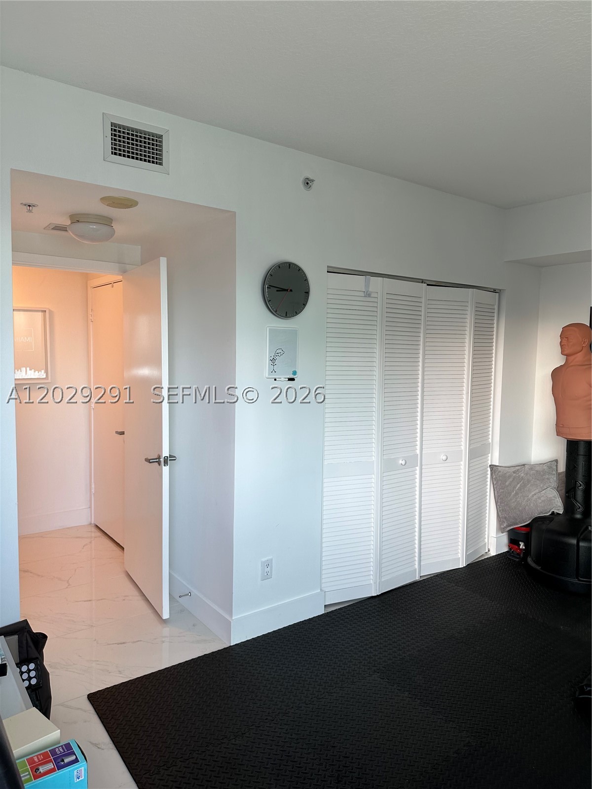 325 S Biscayne Blvd #4119, Miami FL 33131