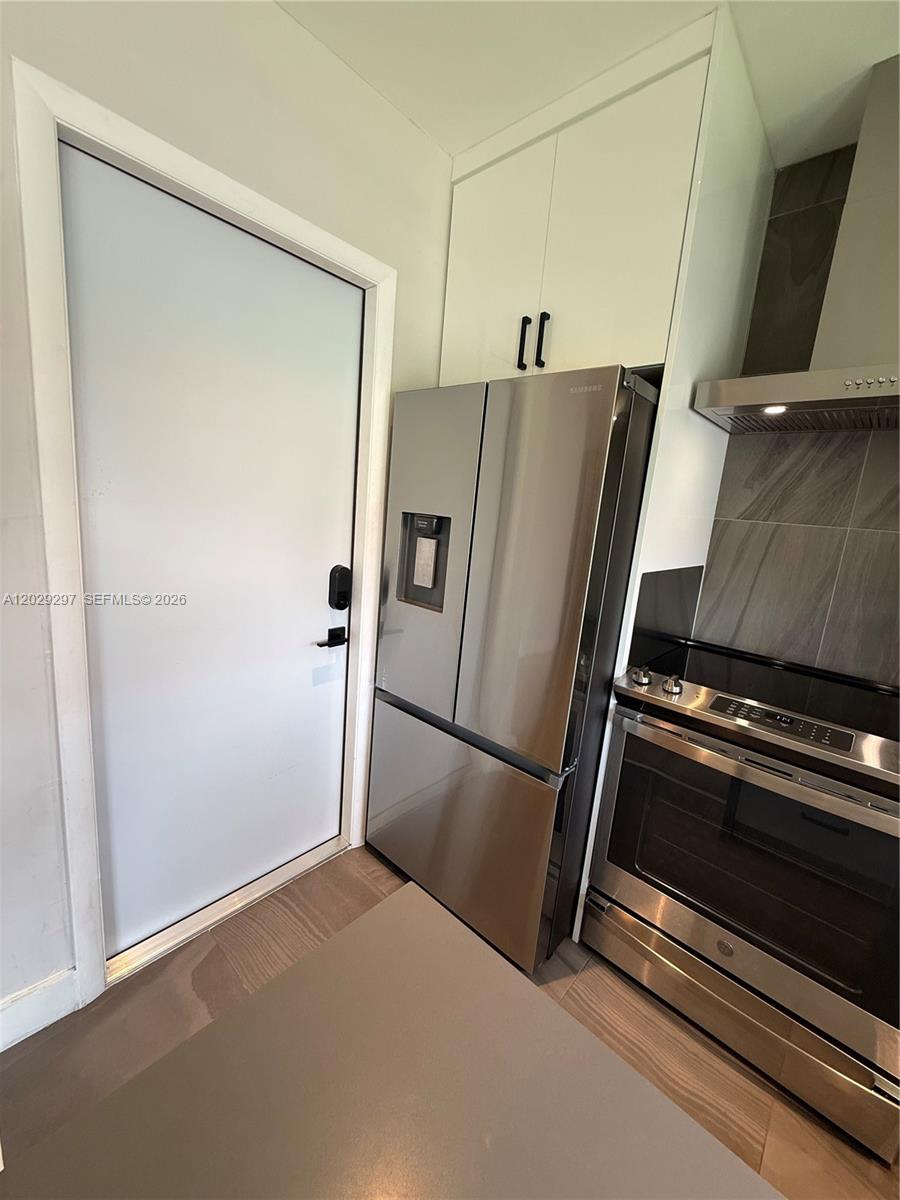 657 NE 92nd St #4E, Miami Shores FL 33138