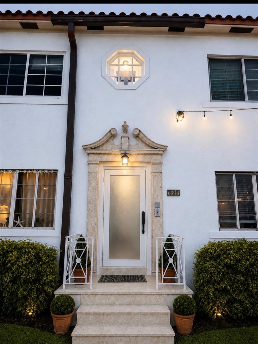 657 NE 92nd St #4E, Miami Shores FL 33138