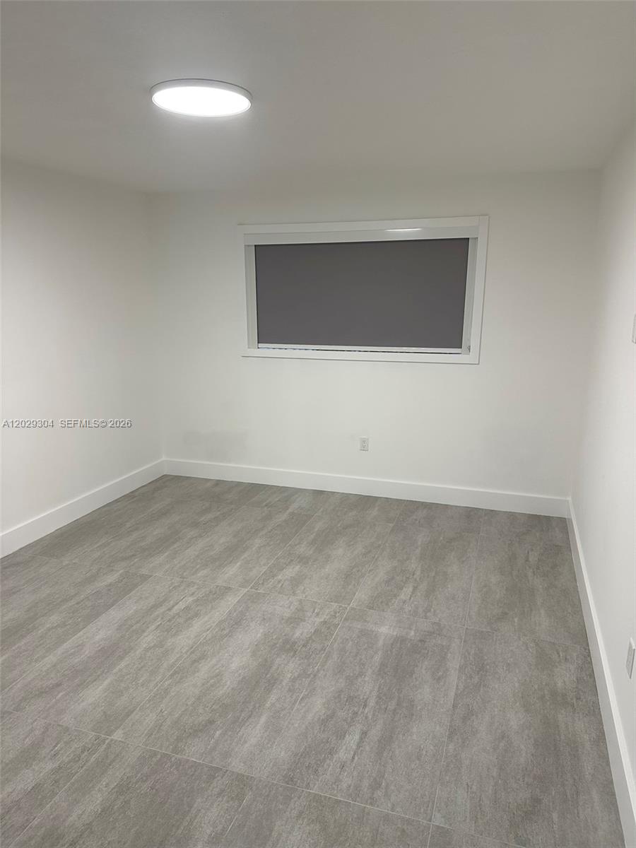 5280 NW 7th St #306, Miami FL 33126