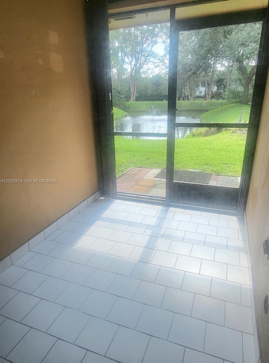 15495 N Miami Lakeway N #105-4, Miami Lakes FL 33014