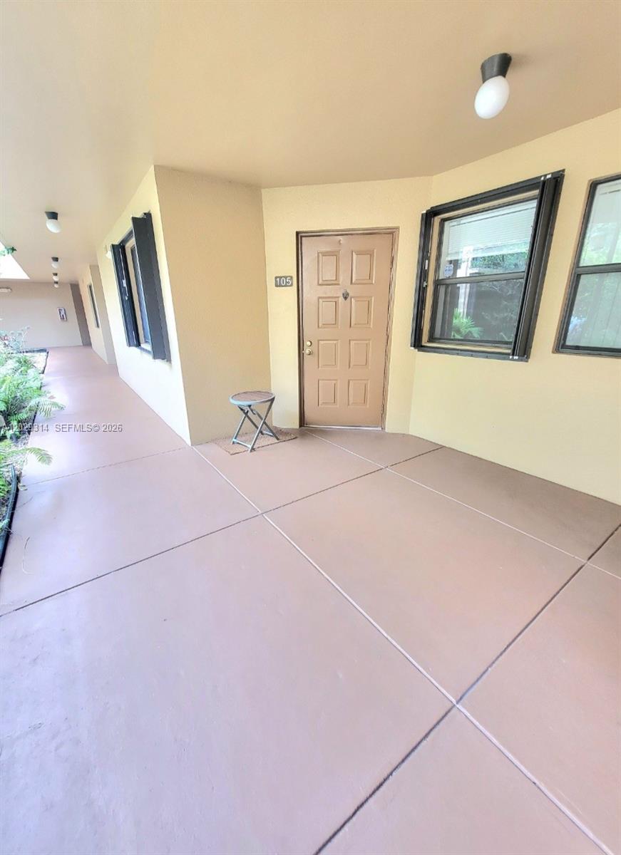 15495 N Miami Lakeway N #105-4, Miami Lakes FL 33014