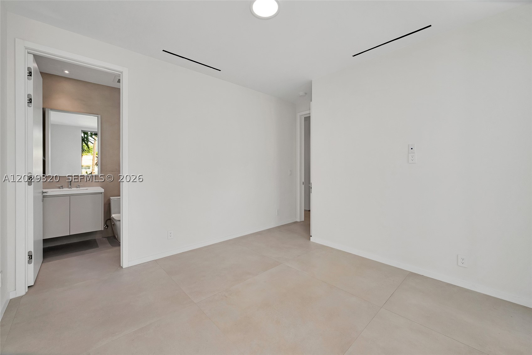 2100 S Miami Ave, Miami FL 33129
