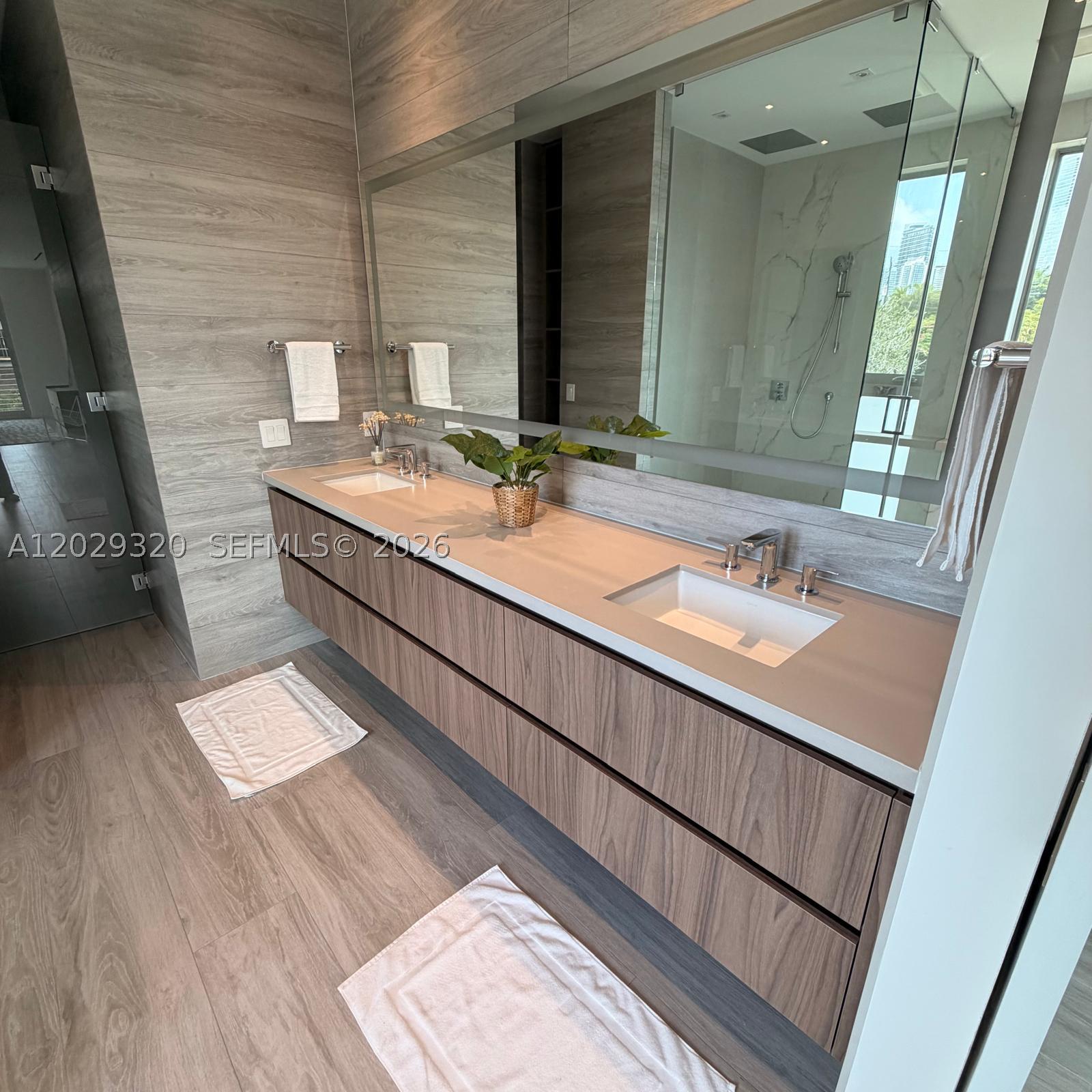 2100 S Miami Ave, Miami FL 33129