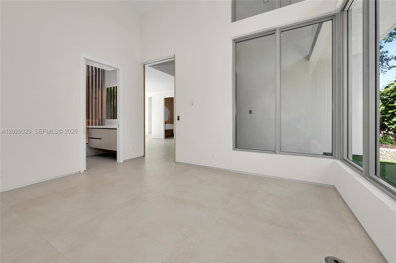 2100 S Miami Ave, Miami FL 33129