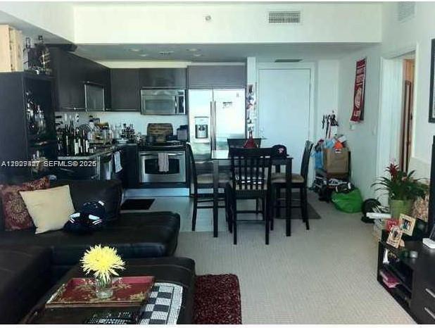 951 Brickell Ave #1808, Miami FL 33131
