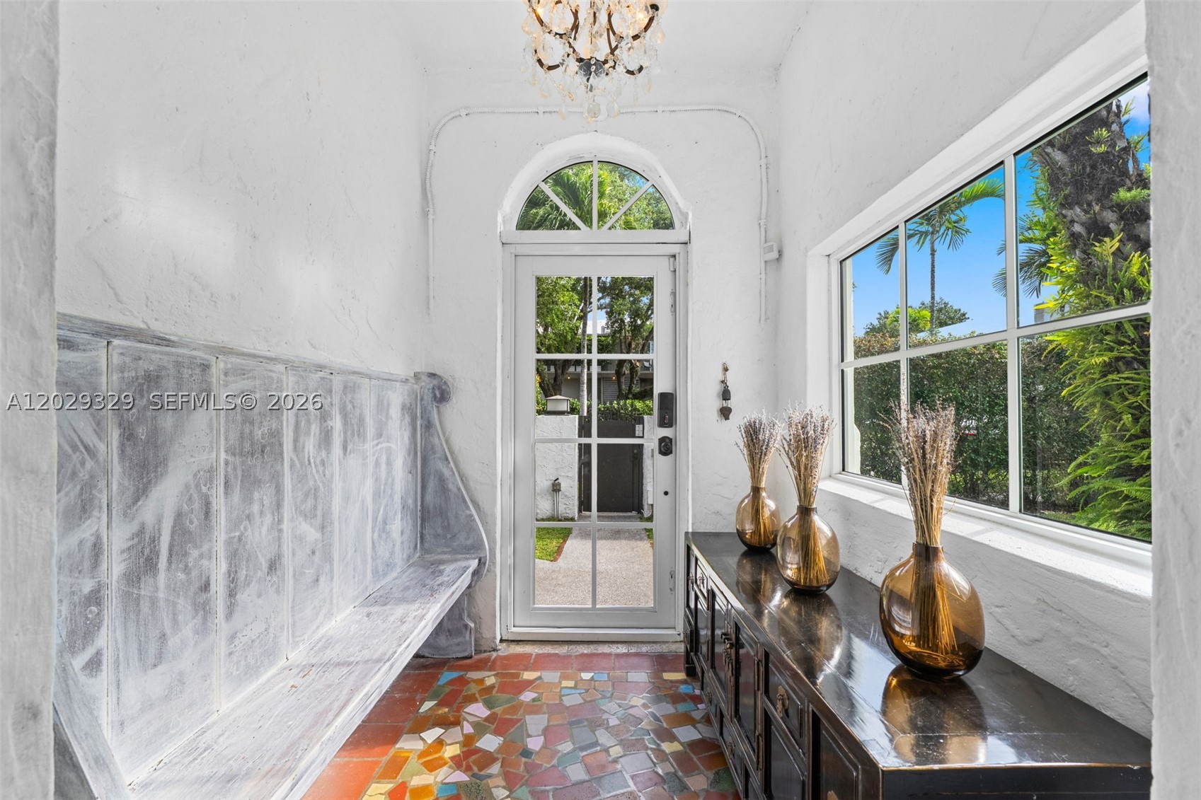 646 NE 81st St, Miami FL 33138