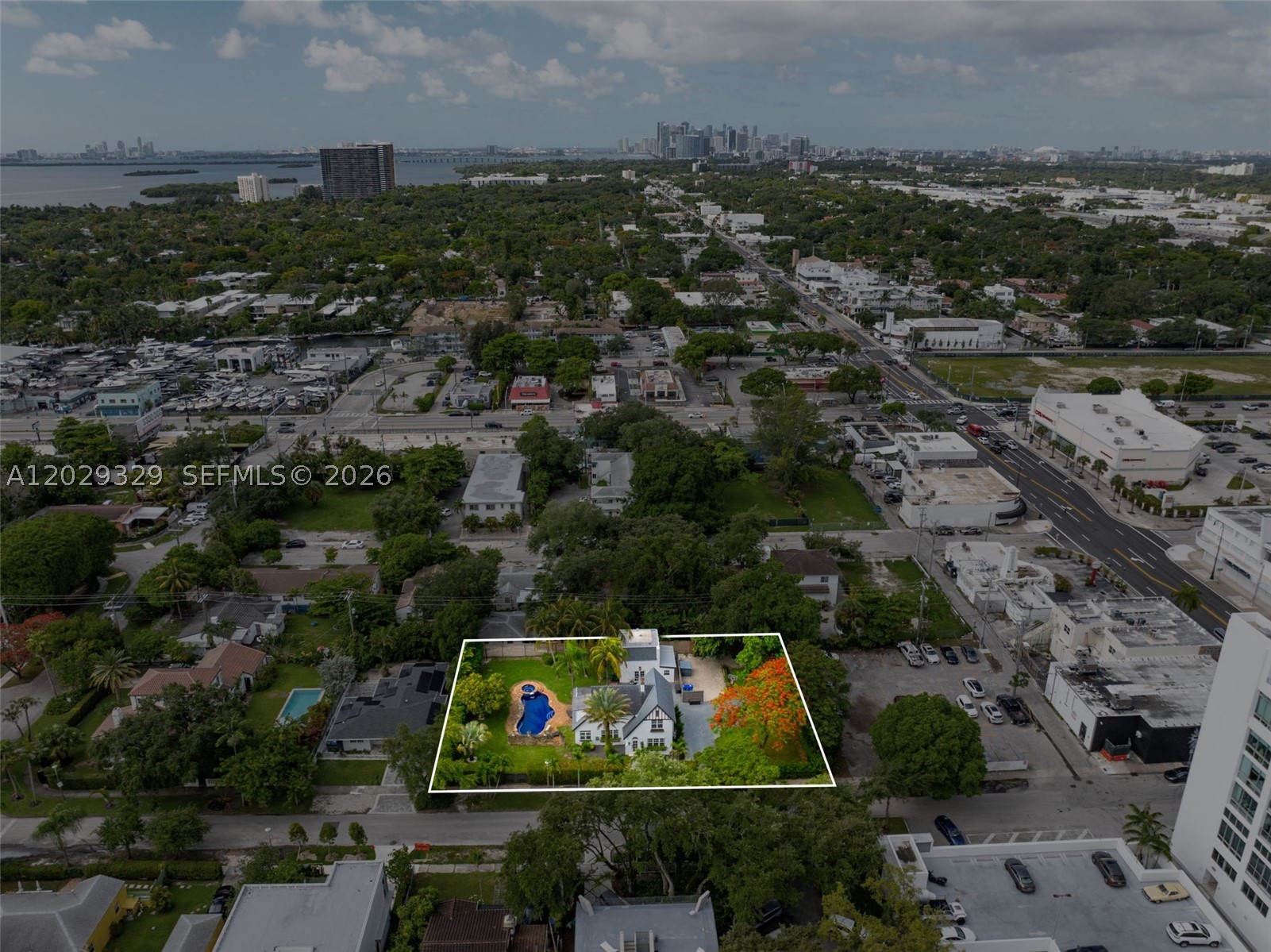 646 NE 81st St, Miami FL 33138
