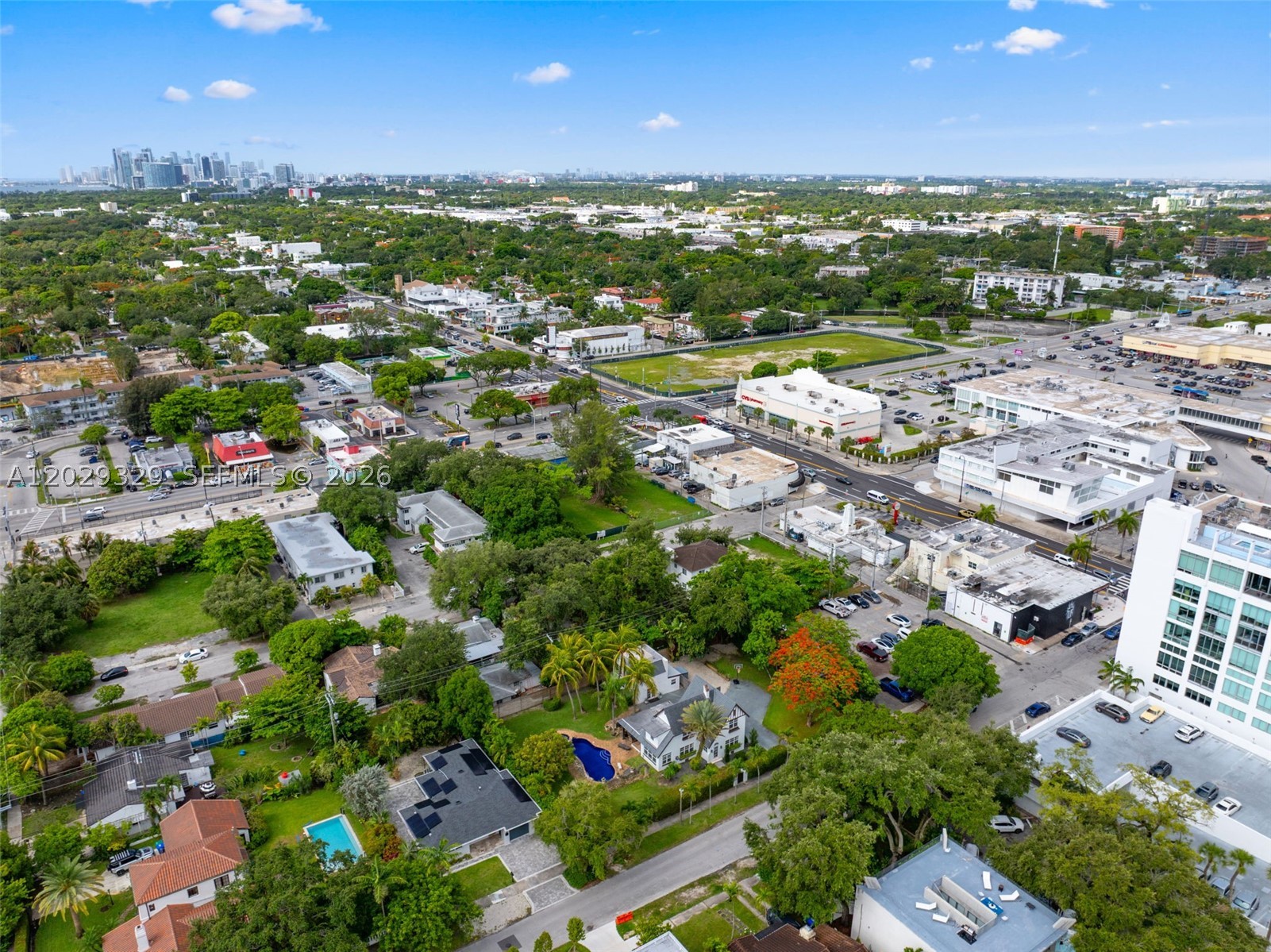 646 NE 81st St, Miami FL 33138