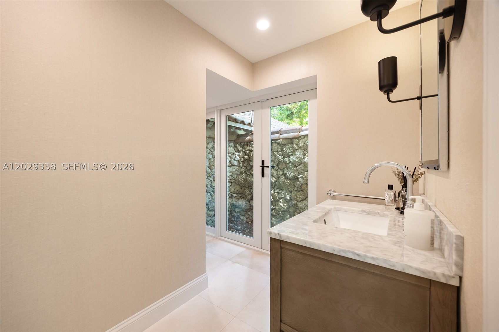 3845 Wood Ave, Miami FL 33133