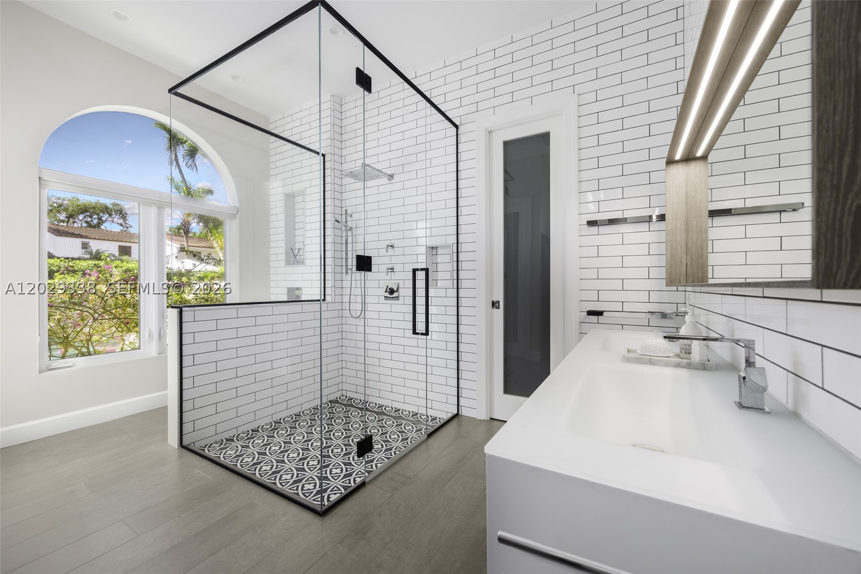 3845 Wood Ave, Miami FL 33133