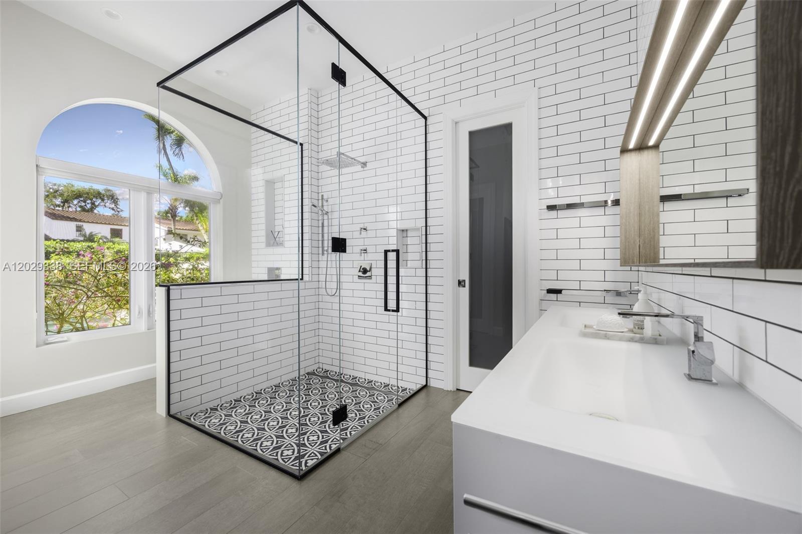3845 Wood Ave, Miami FL 33133