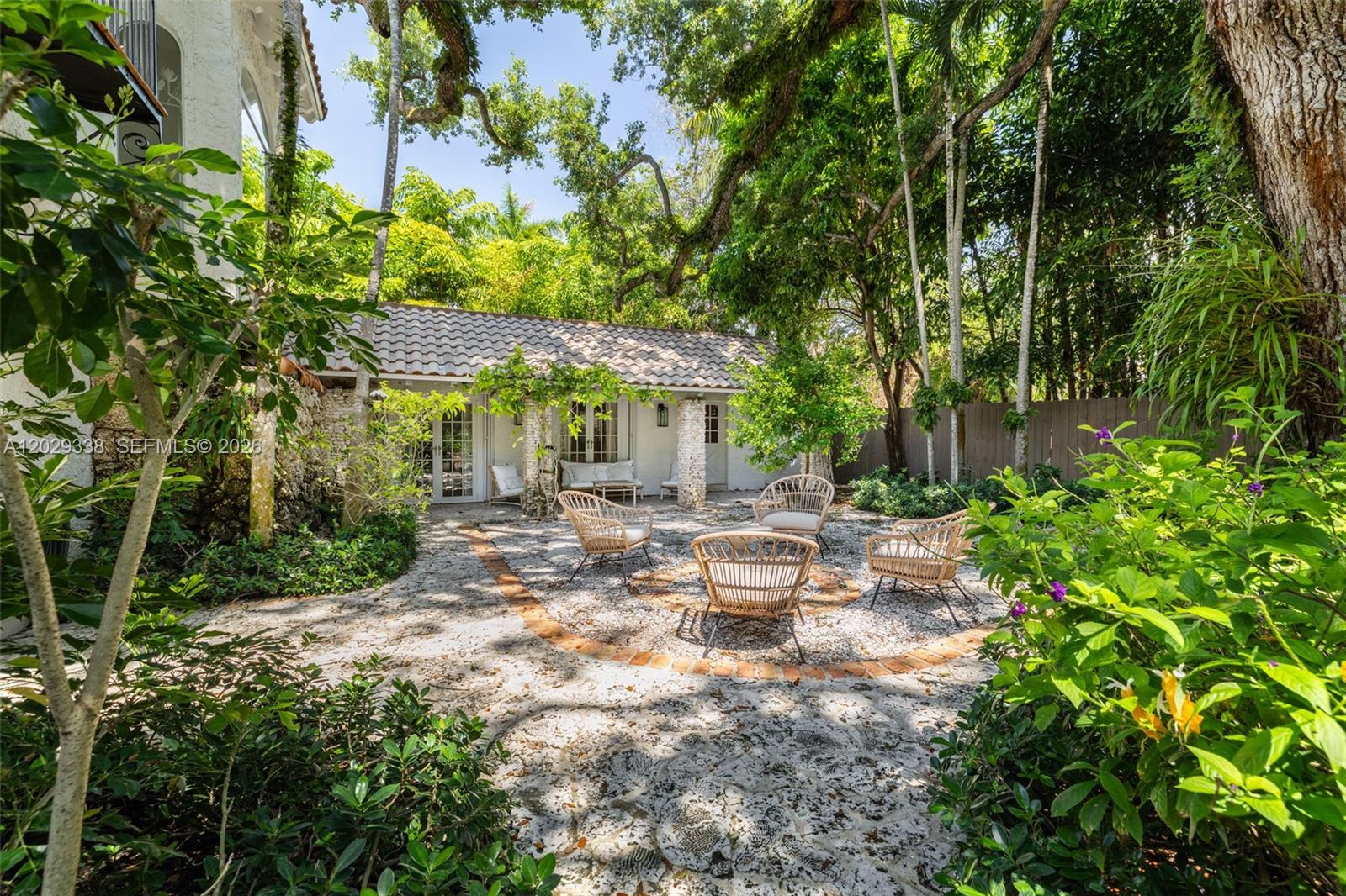 3845 Wood Ave, Miami FL 33133