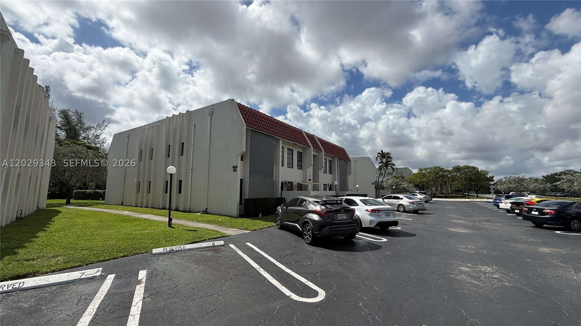 3199 Coral Hills Dr #3, Coral Springs FL 33065
