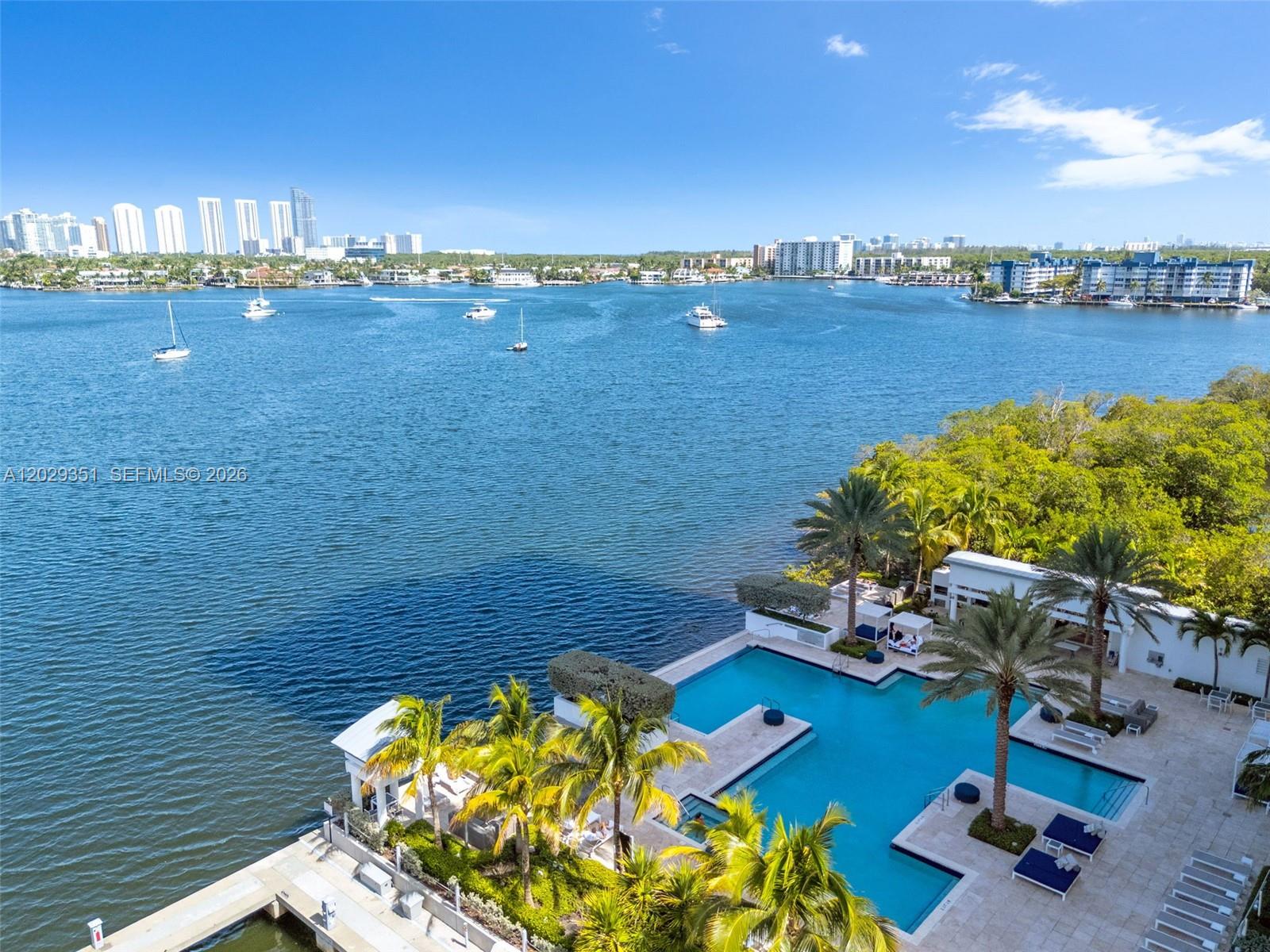 17111 BISCAYNE BL #506, North Miami Beach FL 33160