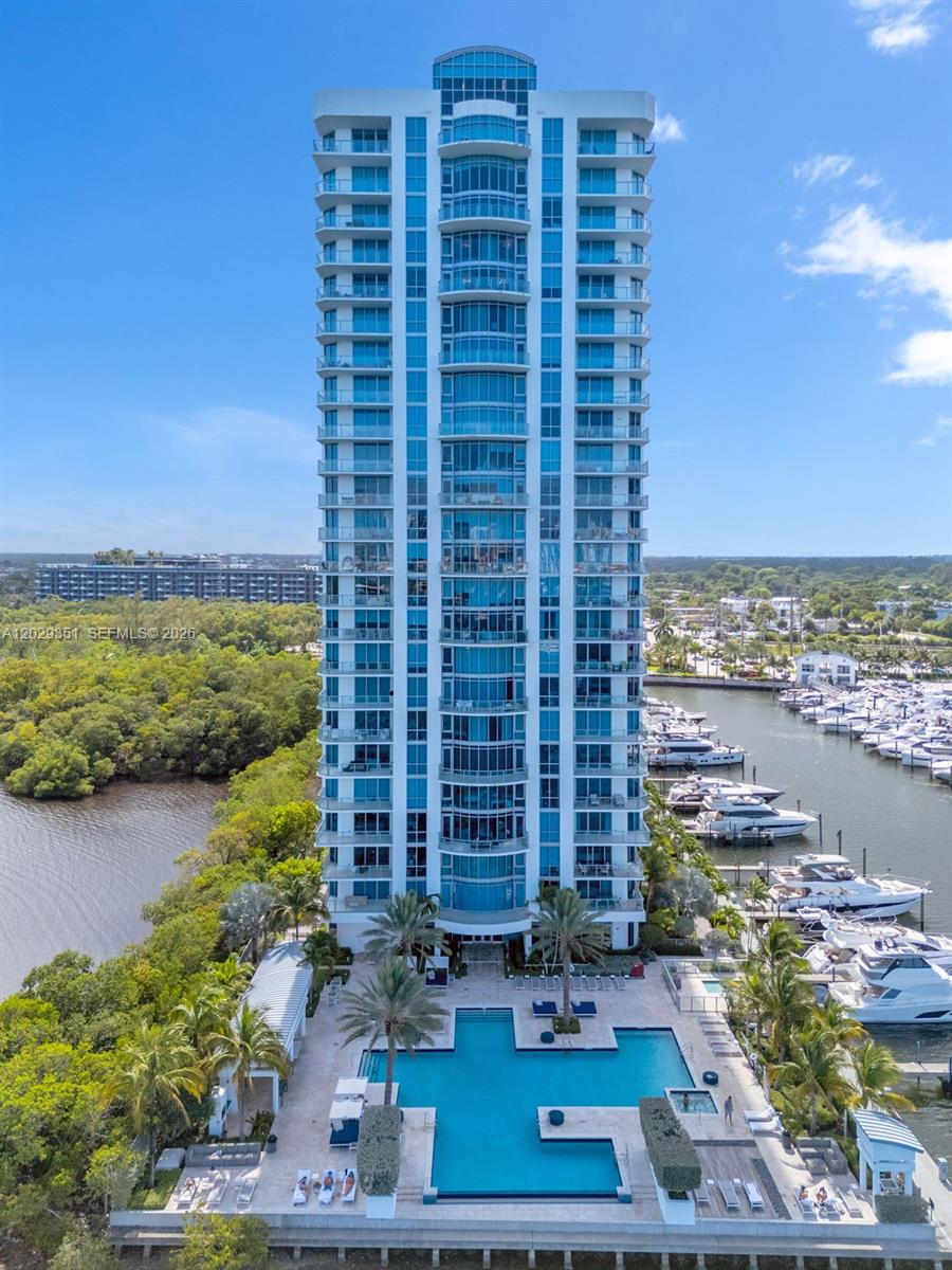 17111 BISCAYNE BL #506, North Miami Beach FL 33160