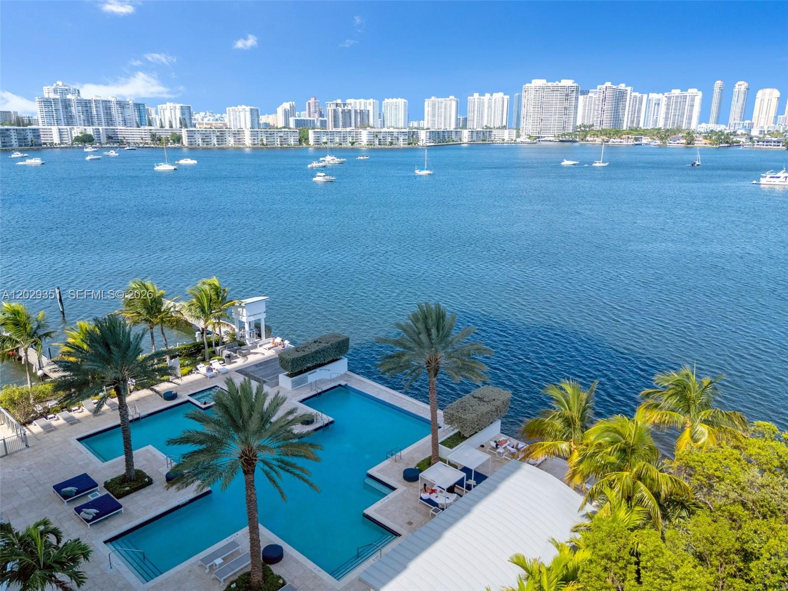 17111 BISCAYNE BL #506, North Miami Beach FL 33160
