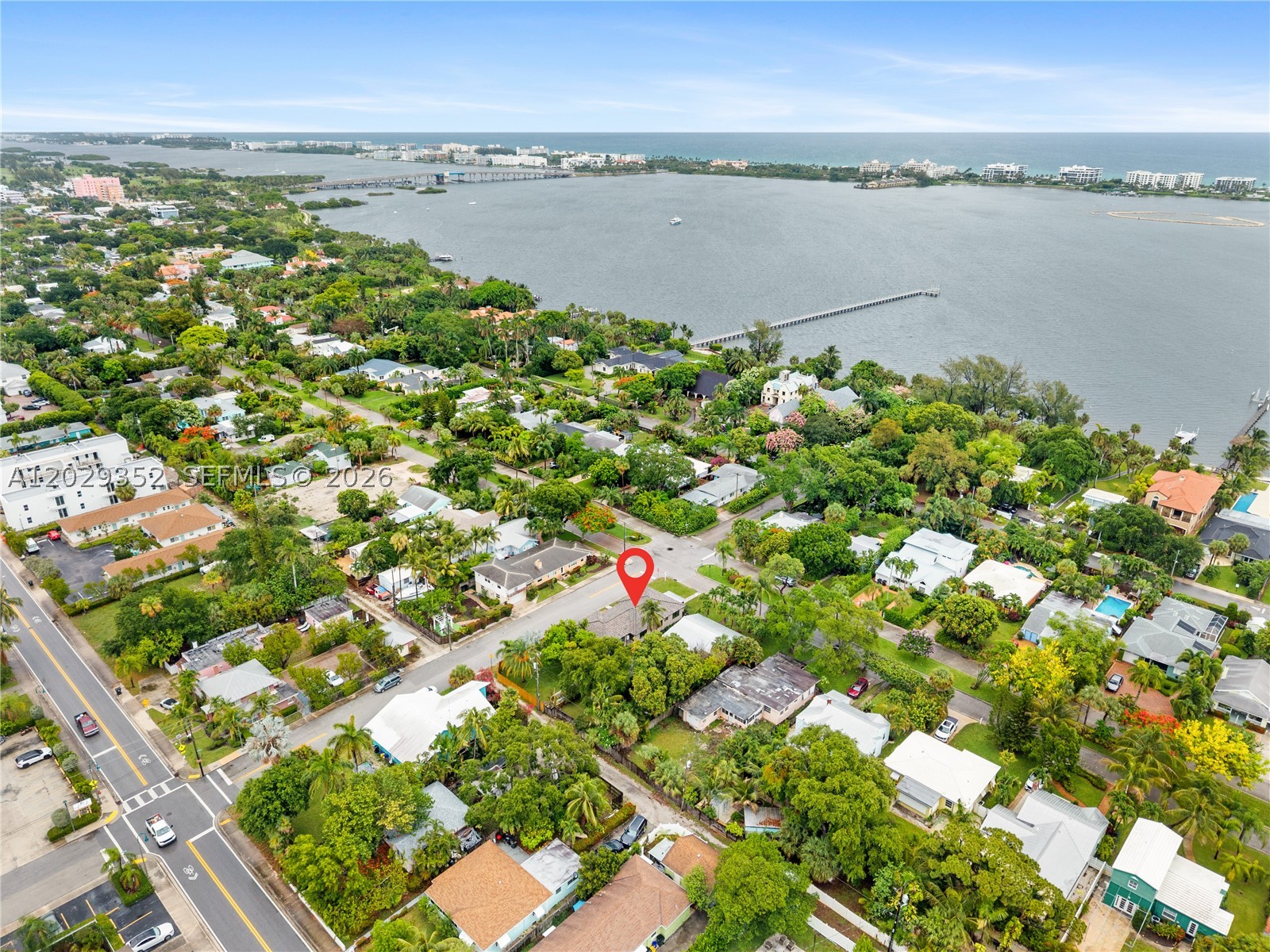 801 S Palmway, Lake Worth FL 33460
