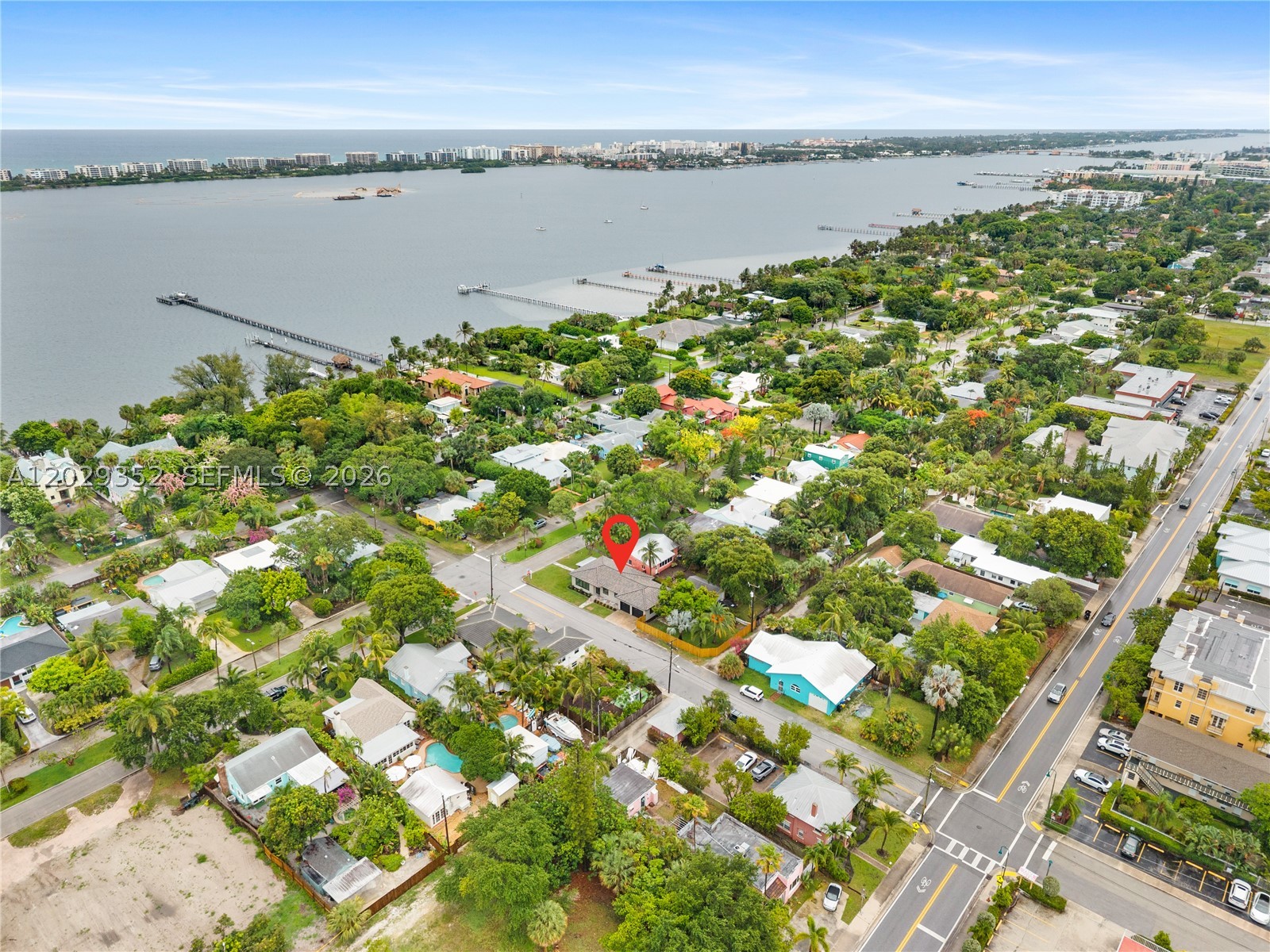 801 S Palmway, Lake Worth FL 33460