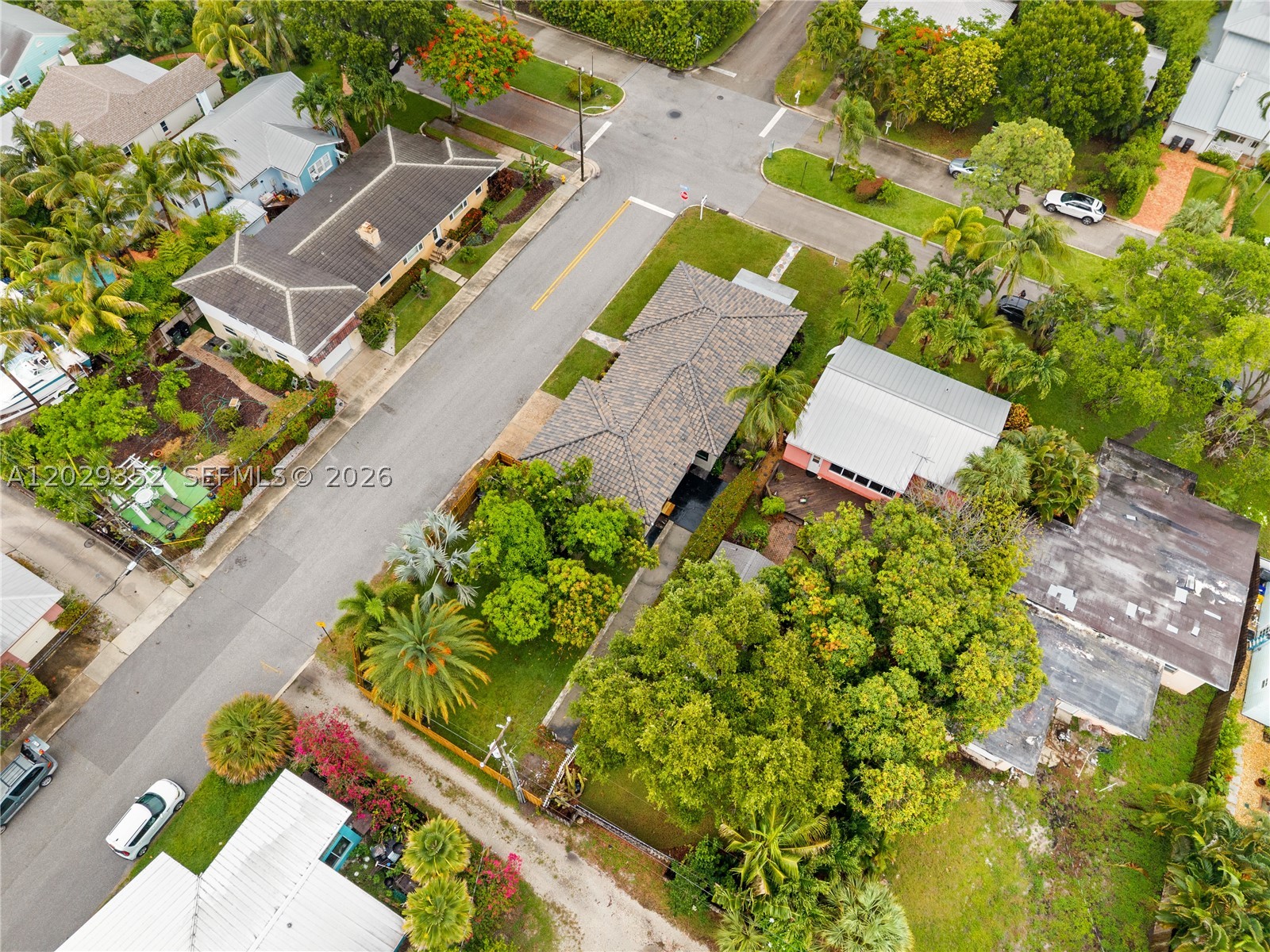801 S Palmway, Lake Worth FL 33460