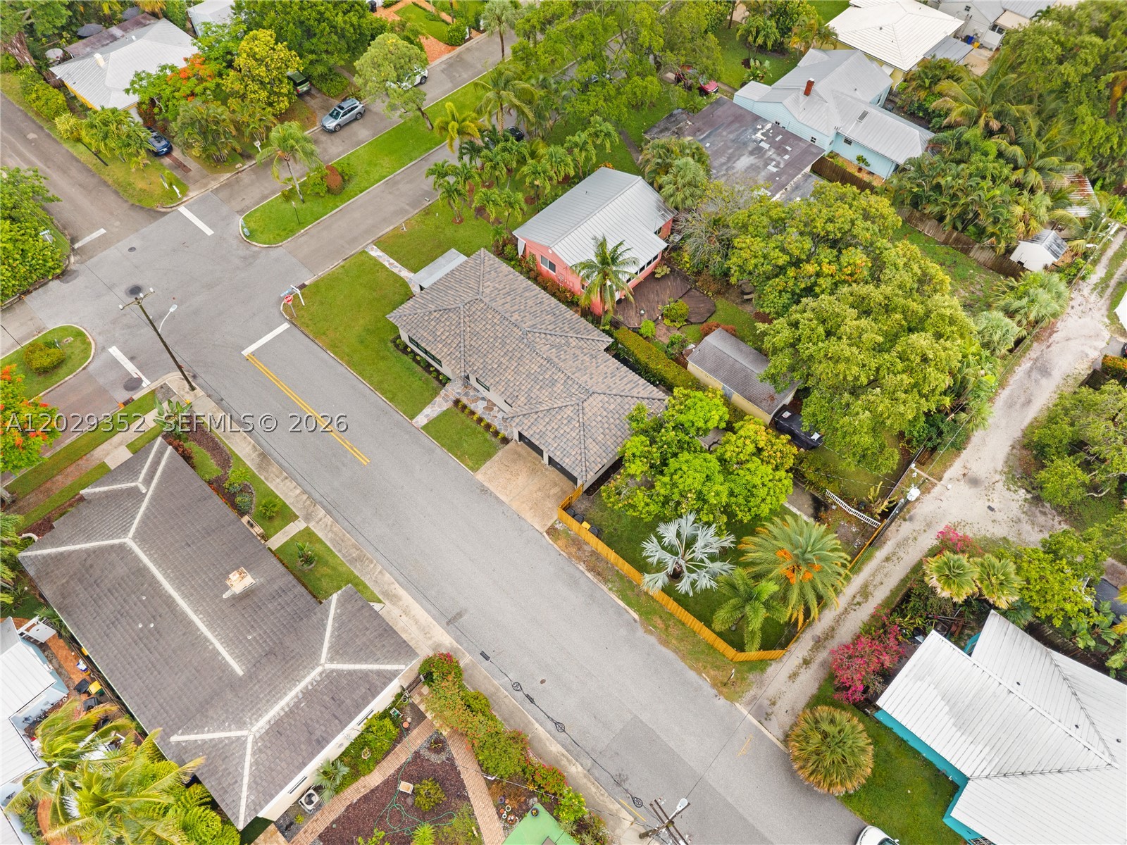 801 S Palmway, Lake Worth FL 33460
