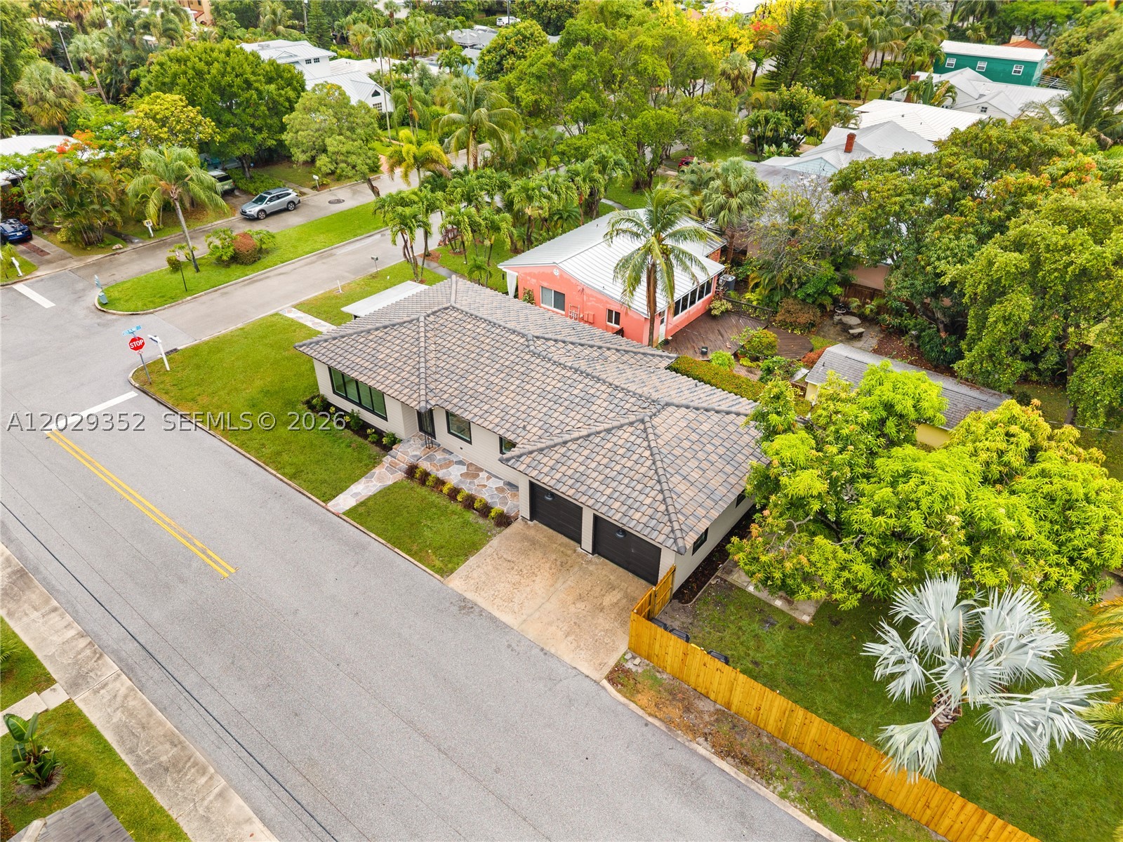 801 S Palmway, Lake Worth FL 33460