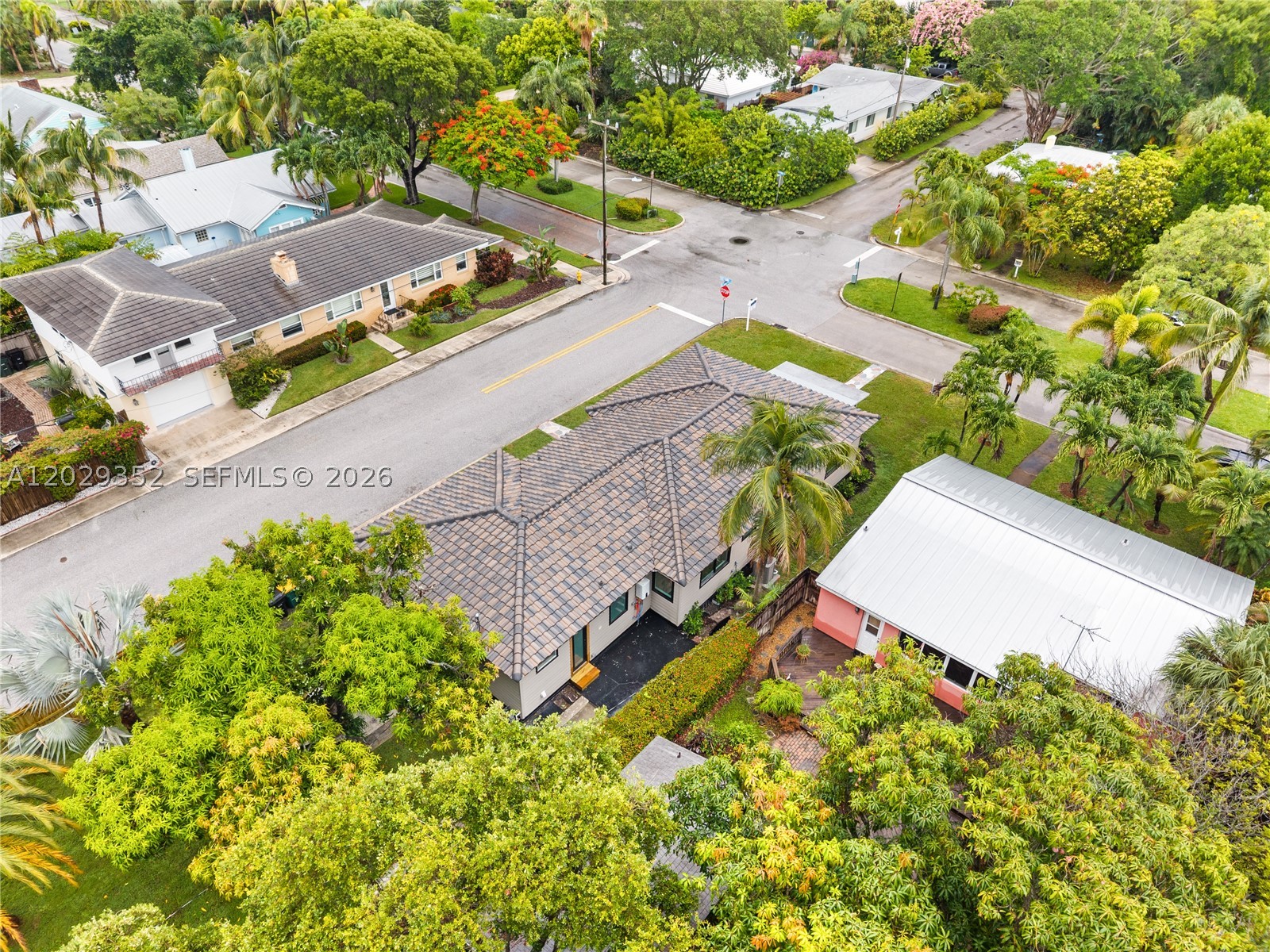 801 S Palmway, Lake Worth FL 33460