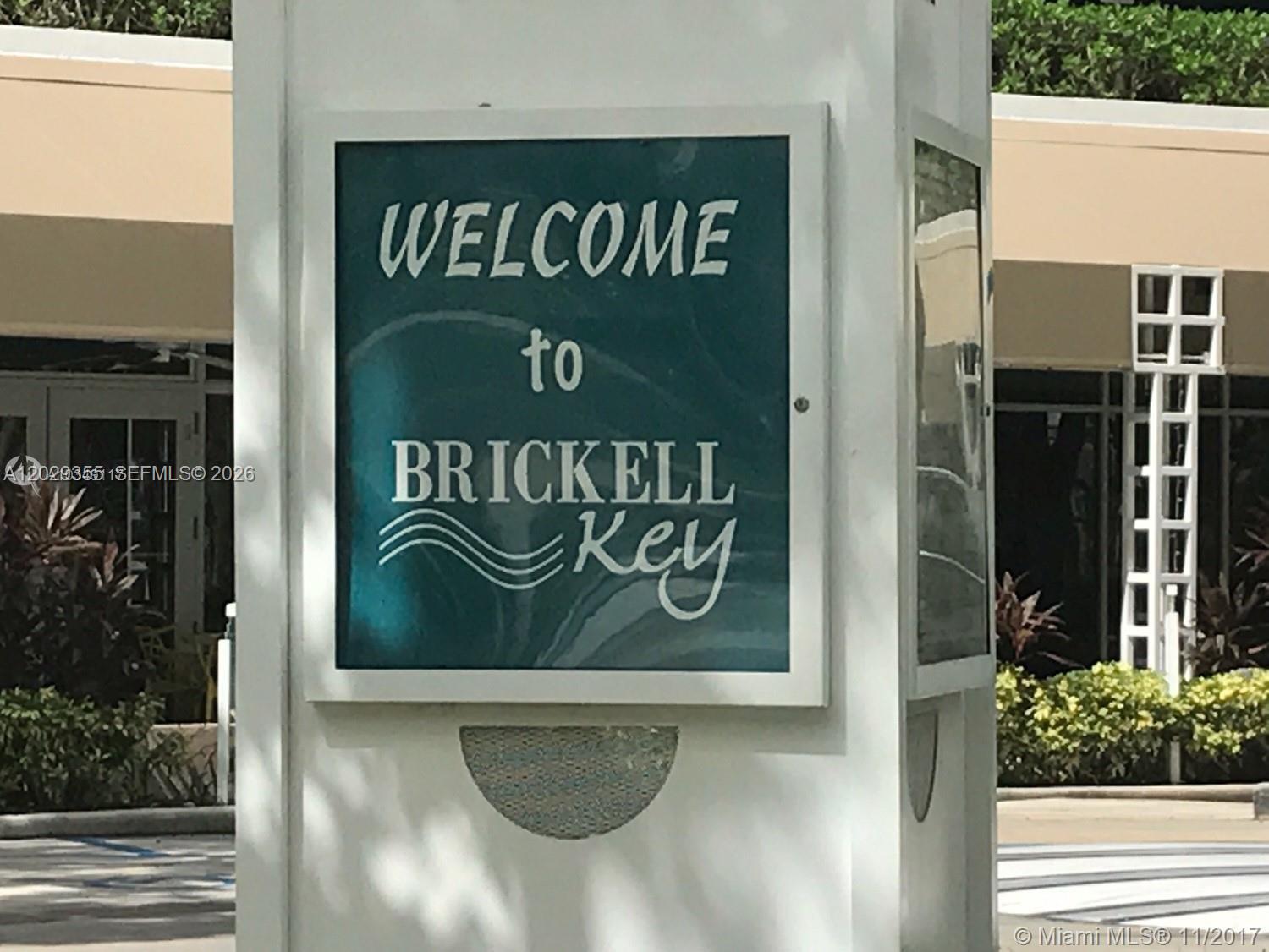 540 Brickell Key Dr #1122, Miami FL 33131