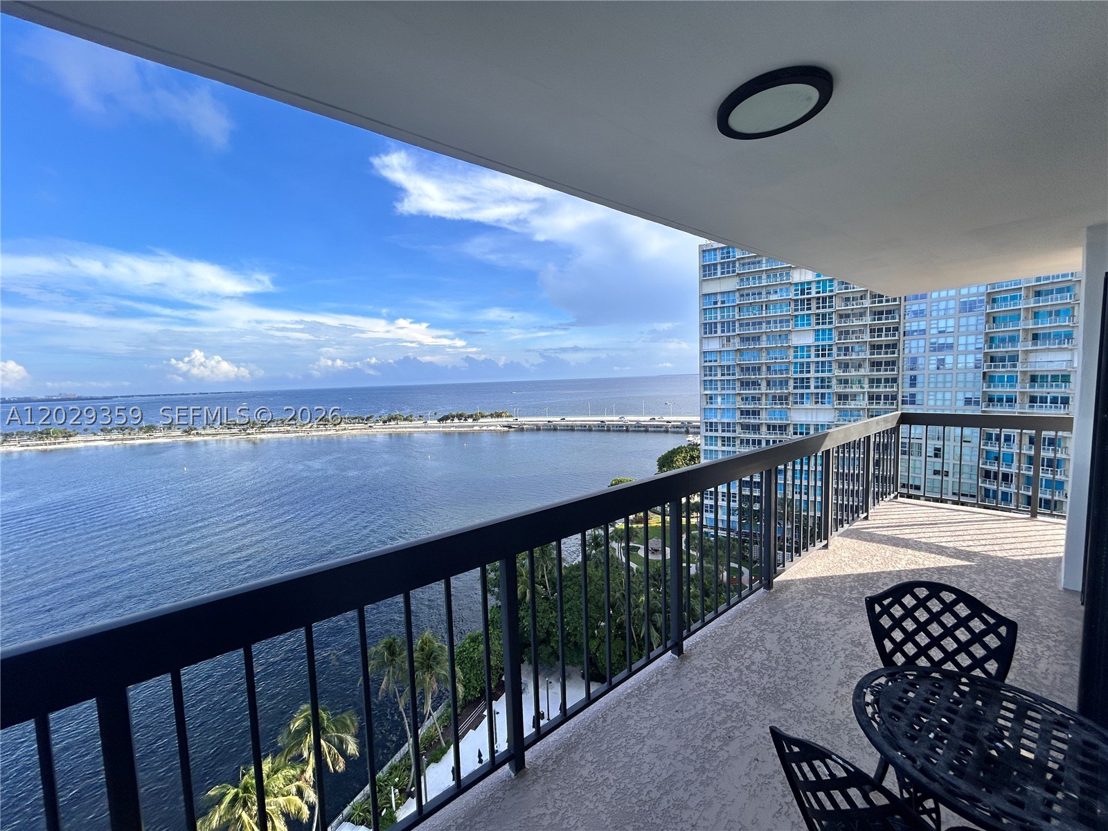2333 Brickell Ave #1402, Miami FL 33129