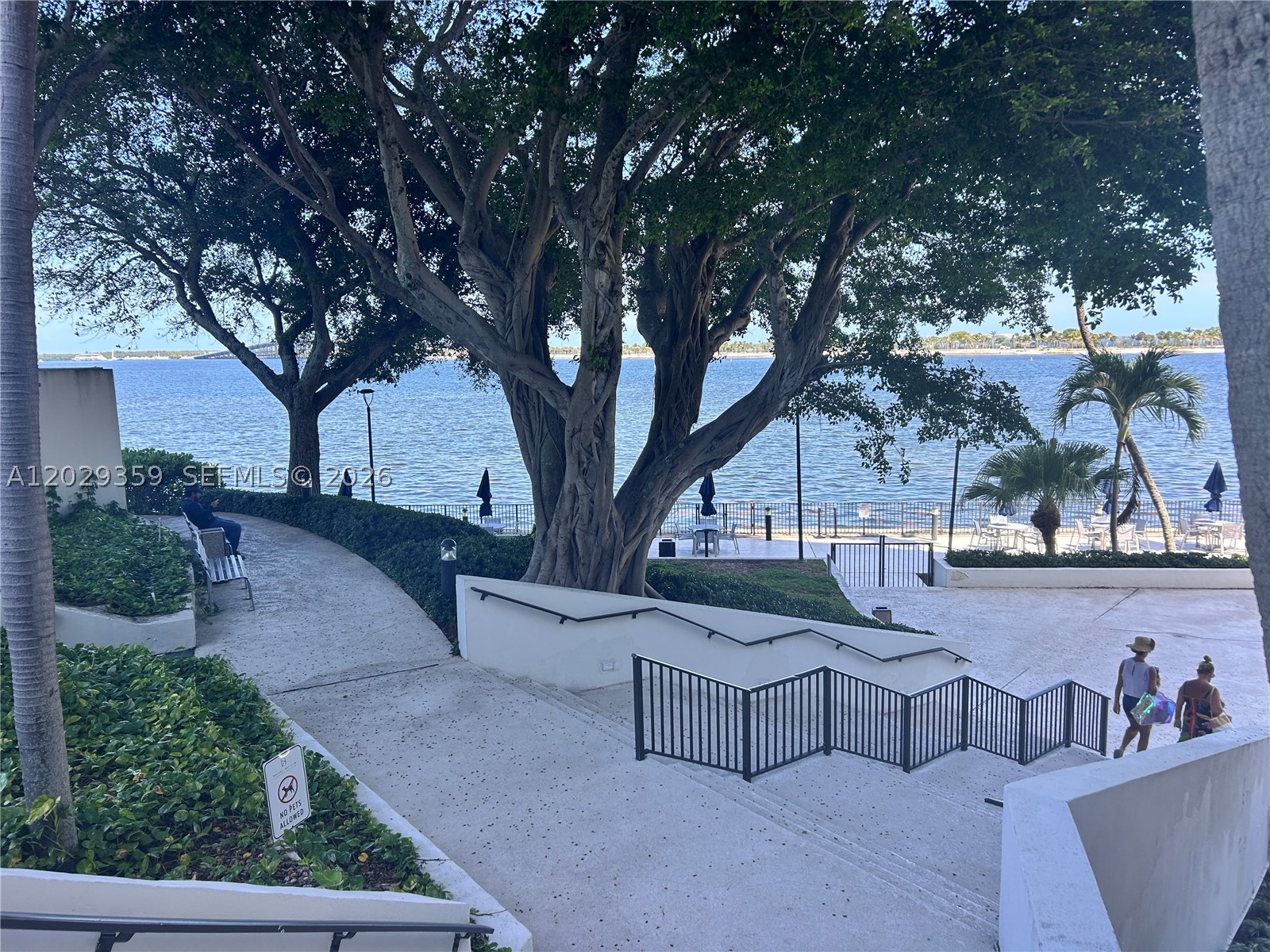 2333 Brickell Ave #1402, Miami FL 33129