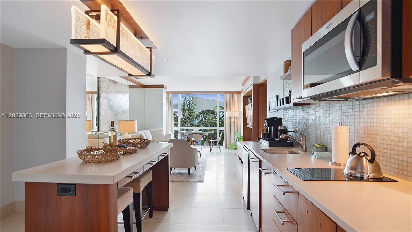 6801 Collins Ave #315, Miami Beach FL 33141