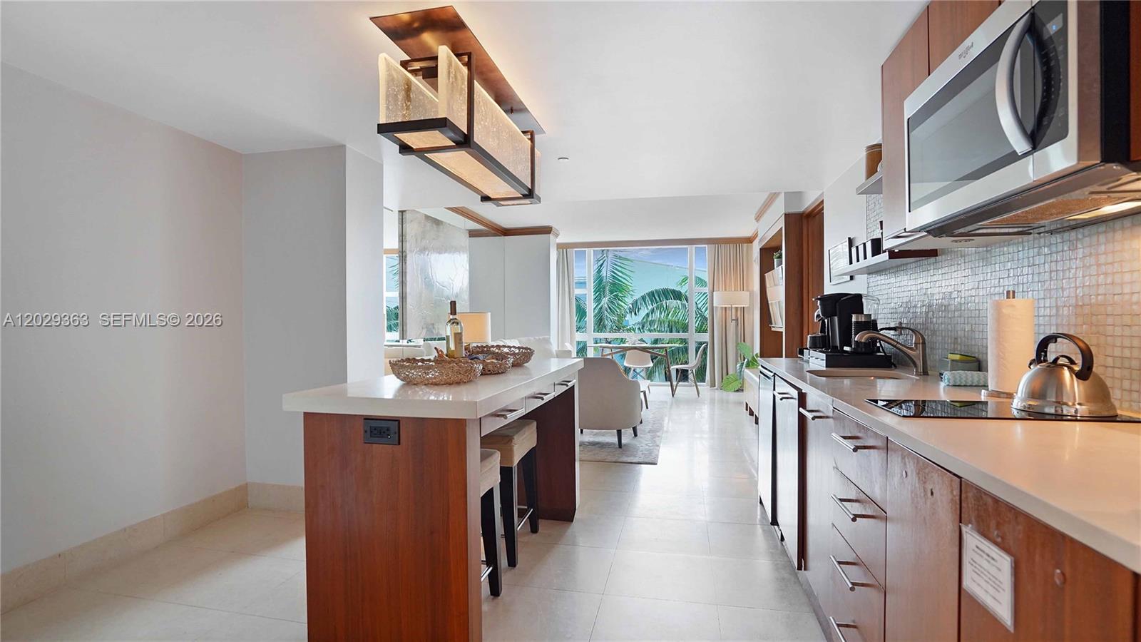 6801 Collins Ave #315, Miami Beach FL 33141