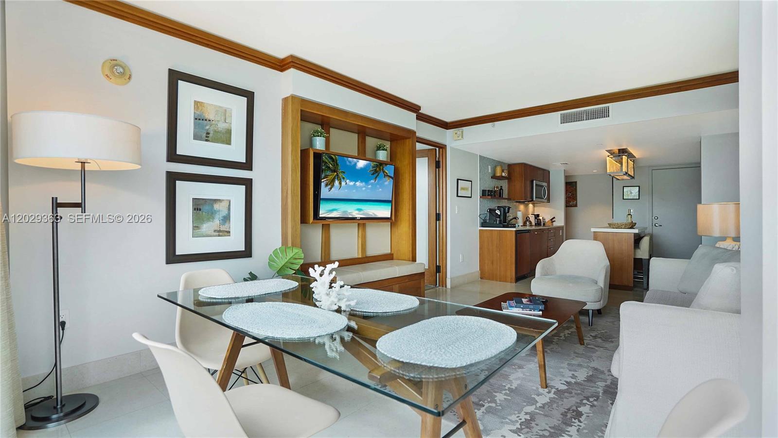 6801 Collins Ave #315, Miami Beach FL 33141