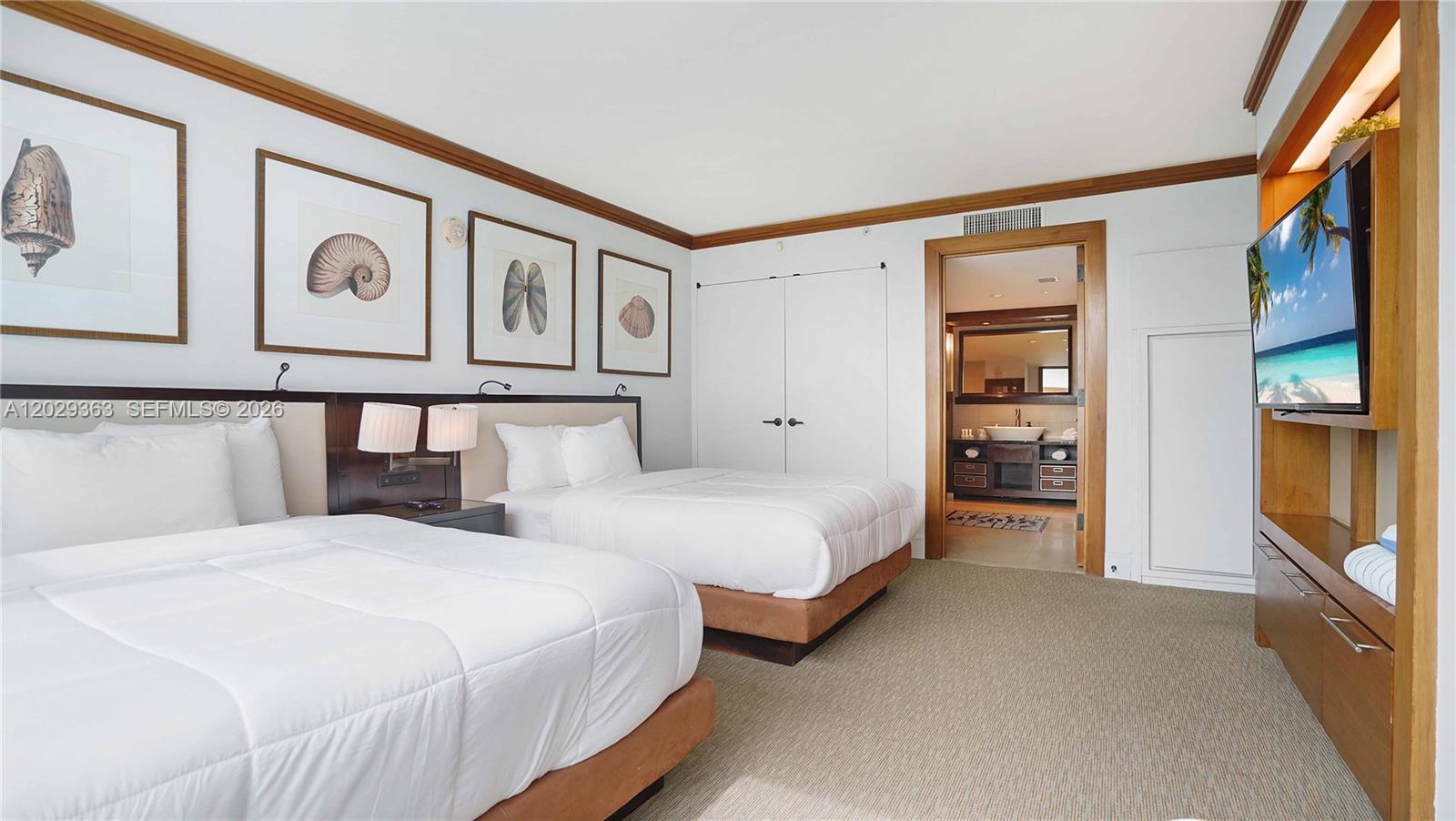 6801 Collins Ave #315, Miami Beach FL 33141