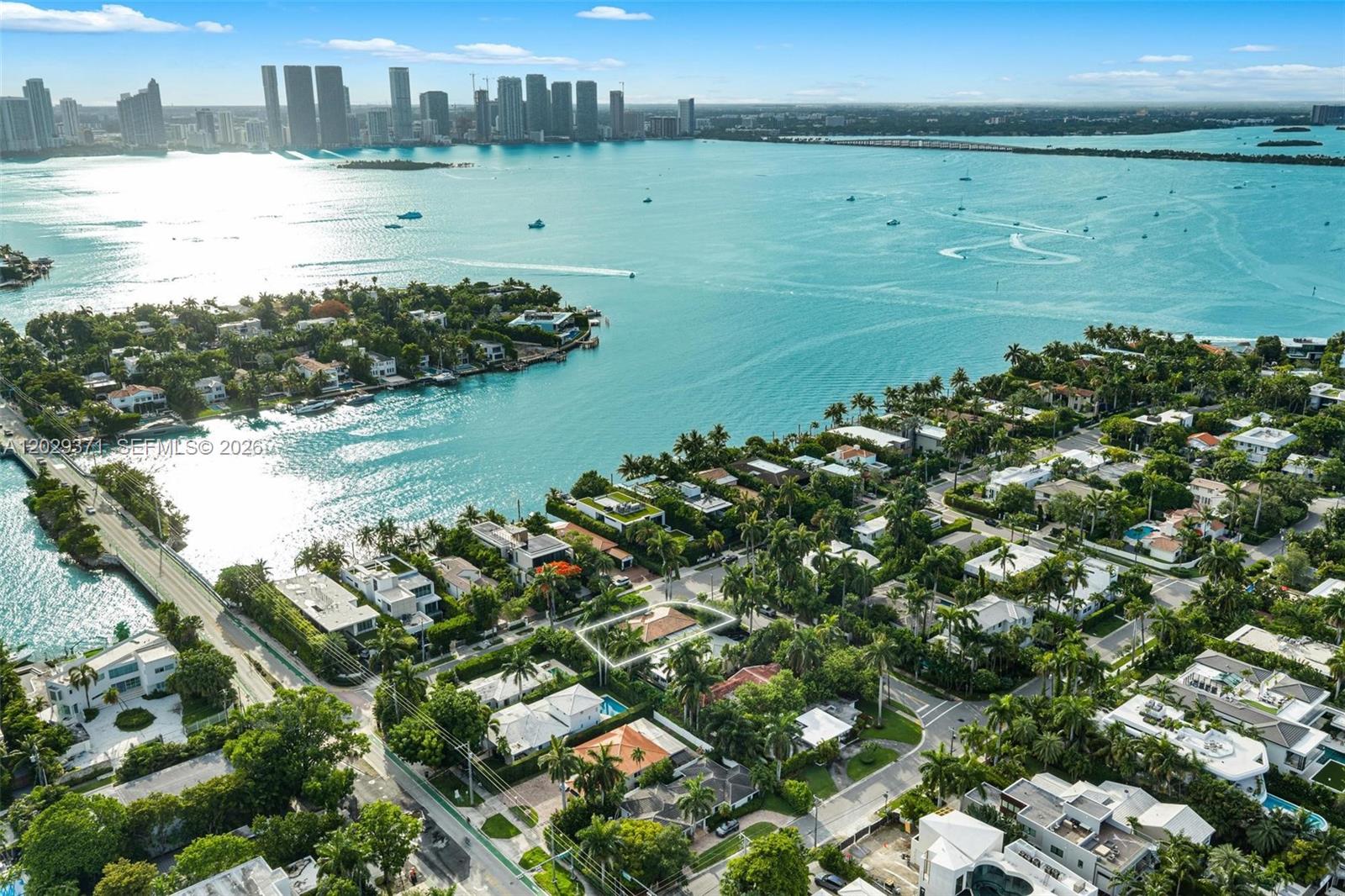 455 W Dilido Dr, Miami Beach FL 33139