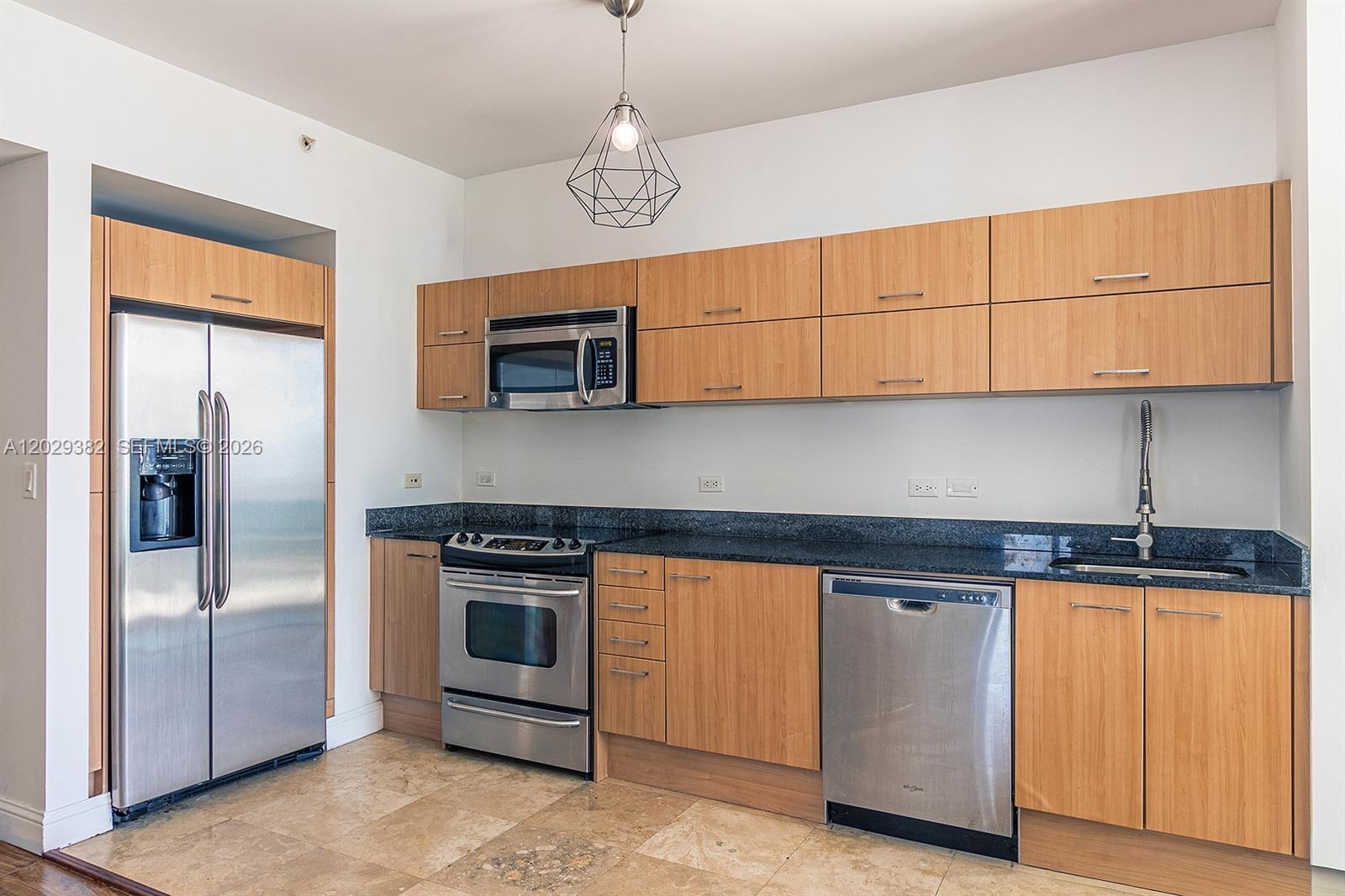 350 S Miami Ave #3914, Miami FL 33130