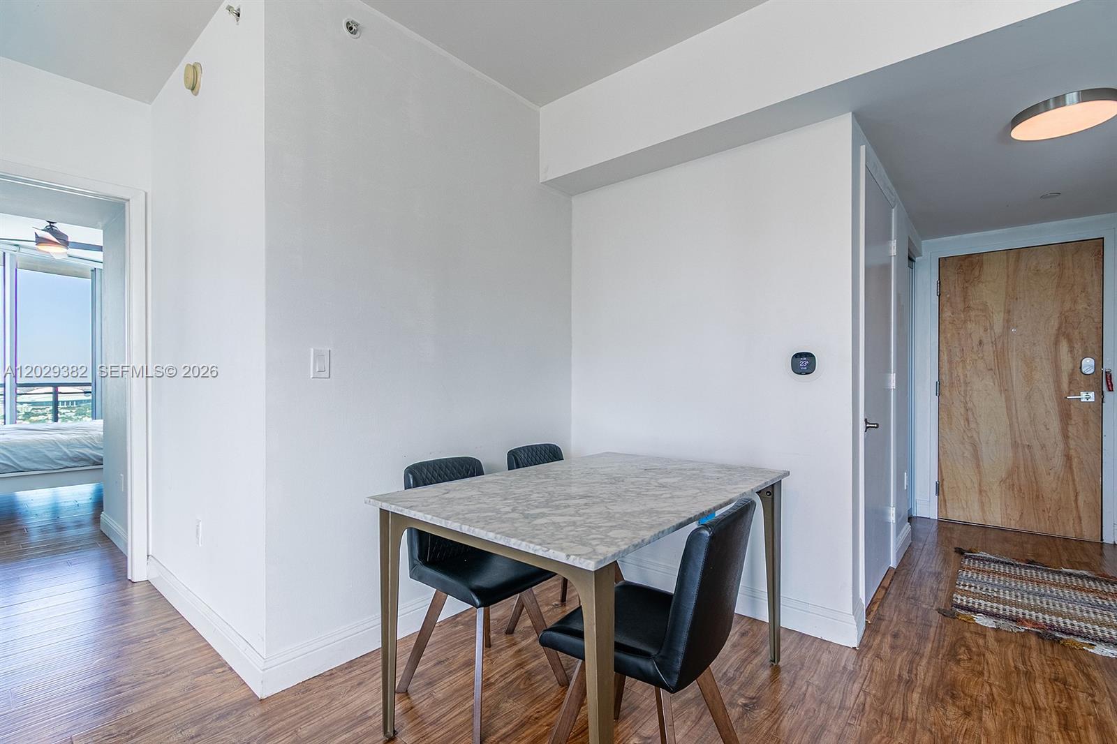 350 S Miami Ave #3914, Miami FL 33130