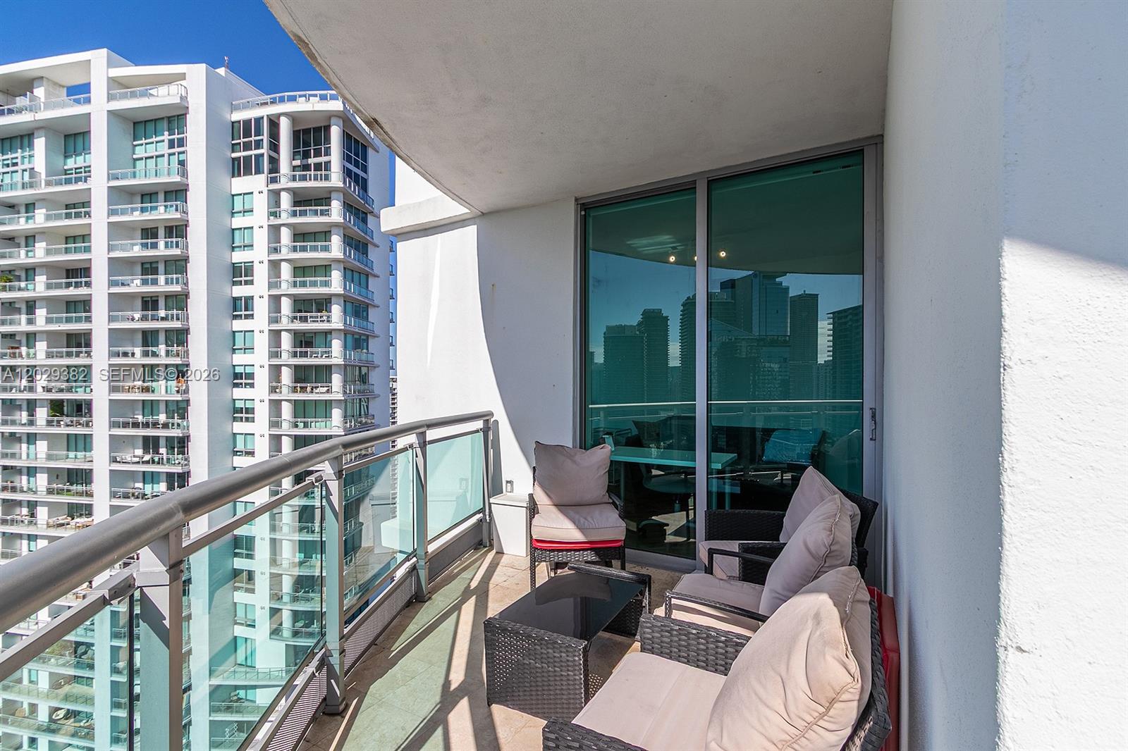 350 S Miami Ave #3914, Miami FL 33130