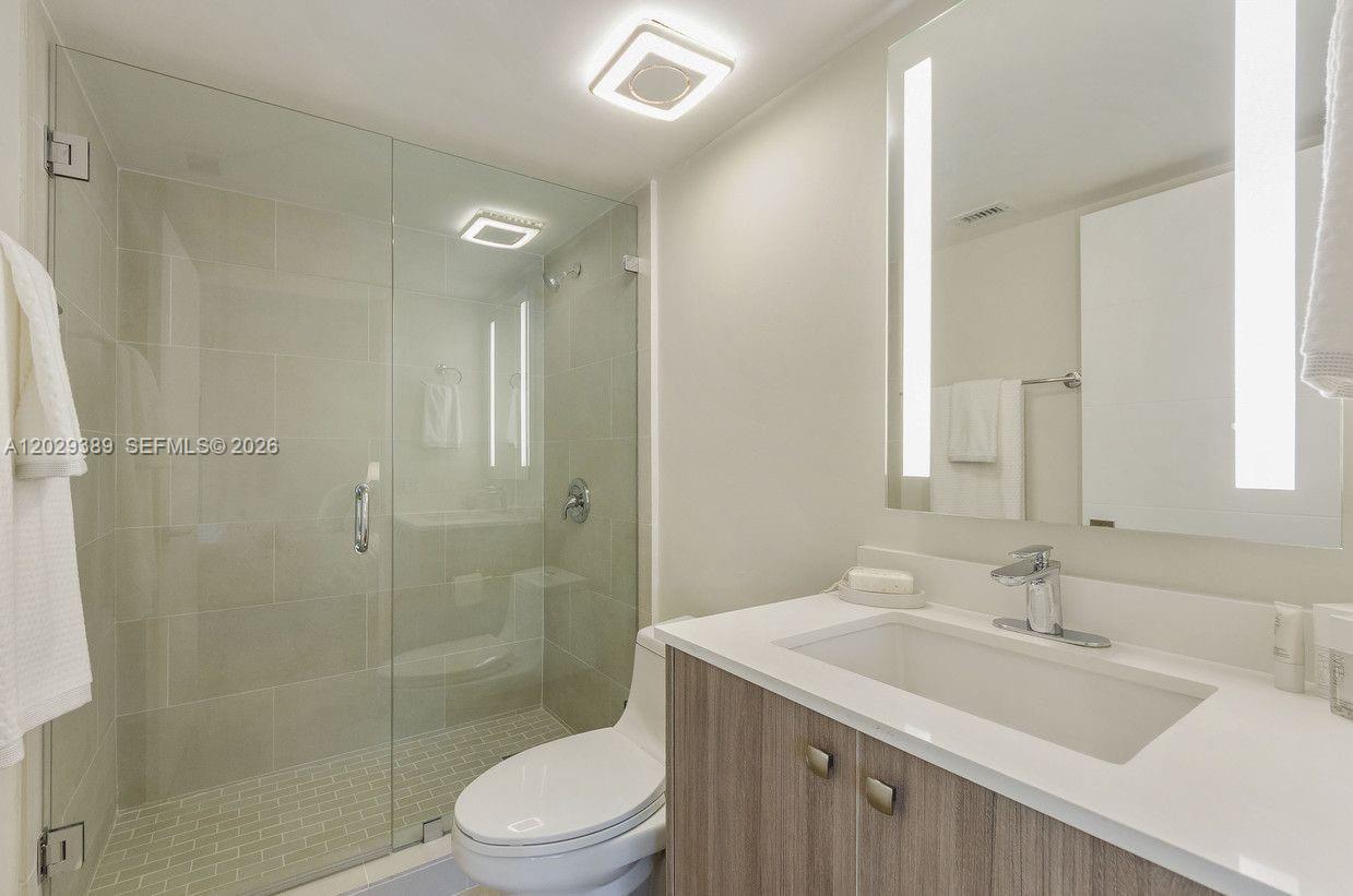 800 S Dixie Hwy 106 Hwy #106, Coral Gables FL 33146