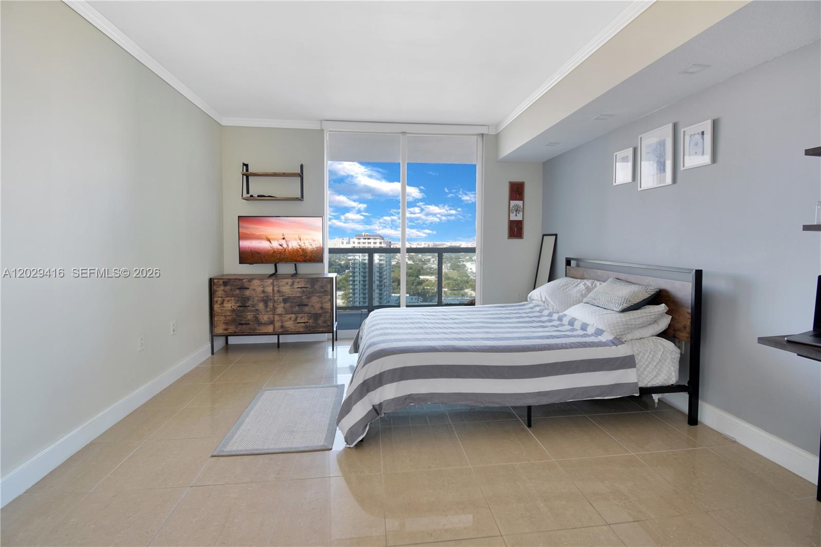 1800 N Bayshore Dr #2308, Miami FL 33132