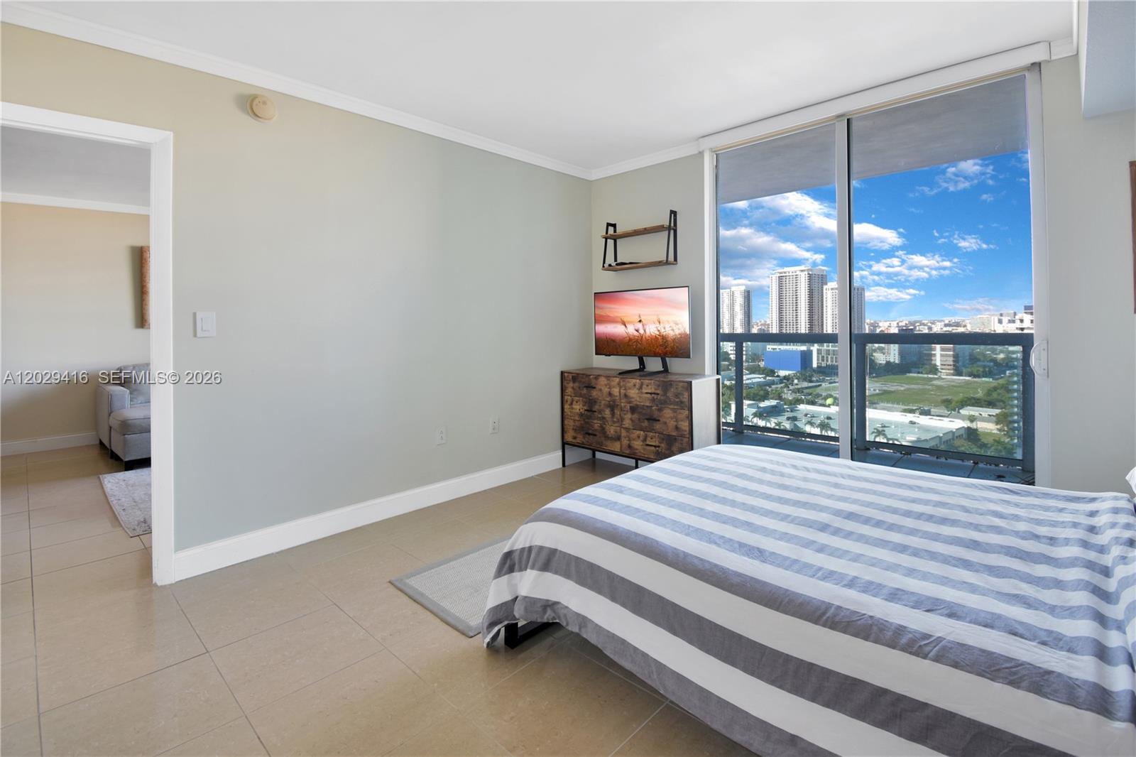 1800 N Bayshore Dr #2308, Miami FL 33132