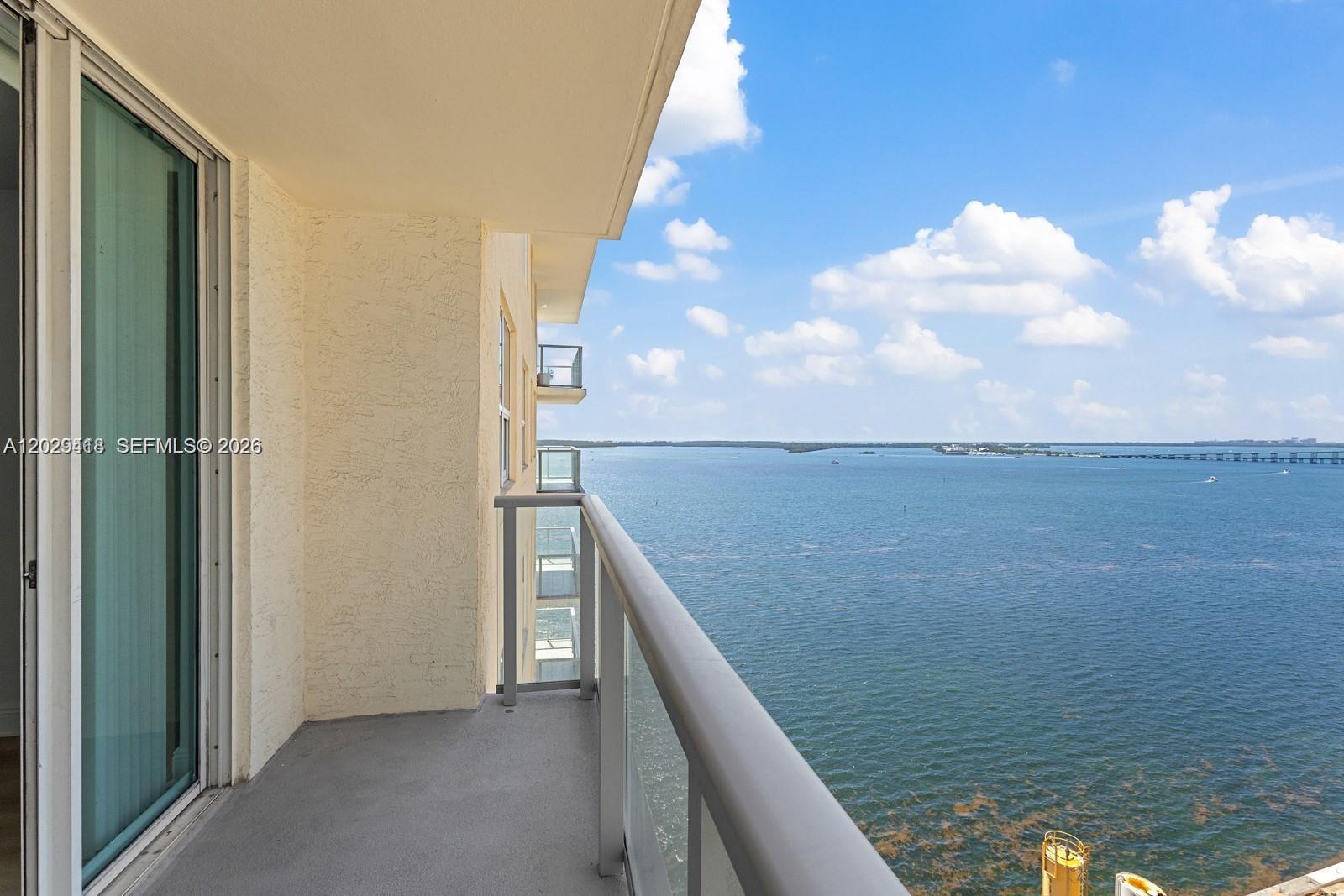 1155 Brickell Bay Dr #1609, Miami FL 33131